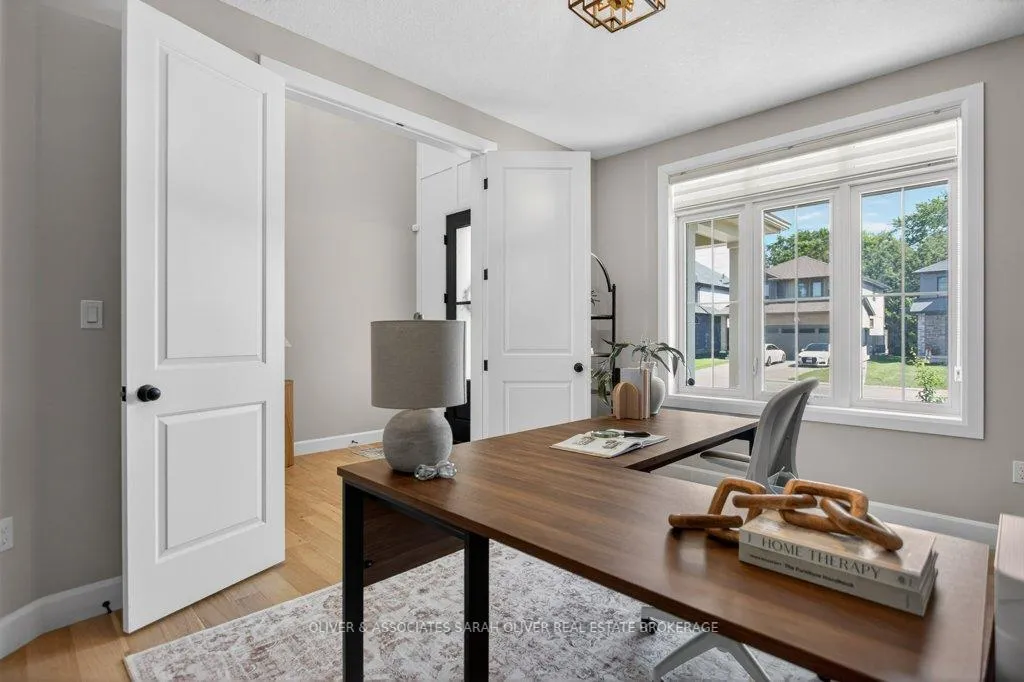 Photo 7 of 2120 Linkway Boulevard, London, South A — HOMEH