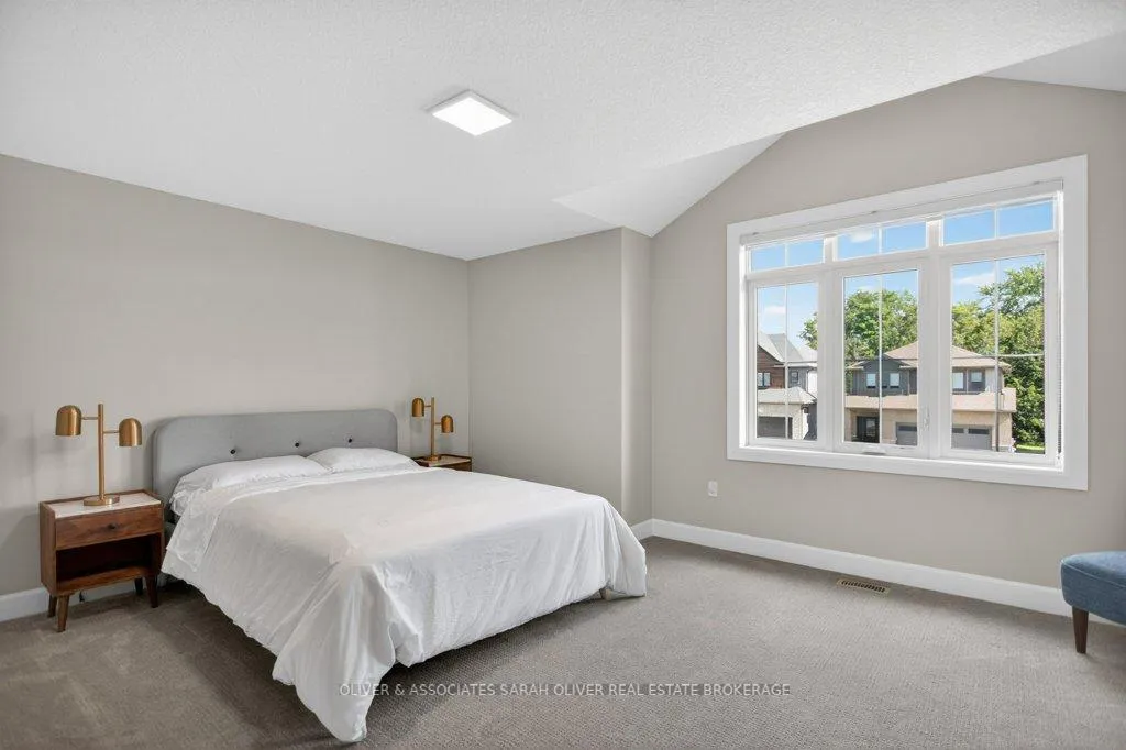 Photo 14 of 2120 Linkway Boulevard, London, South A — HOMEH