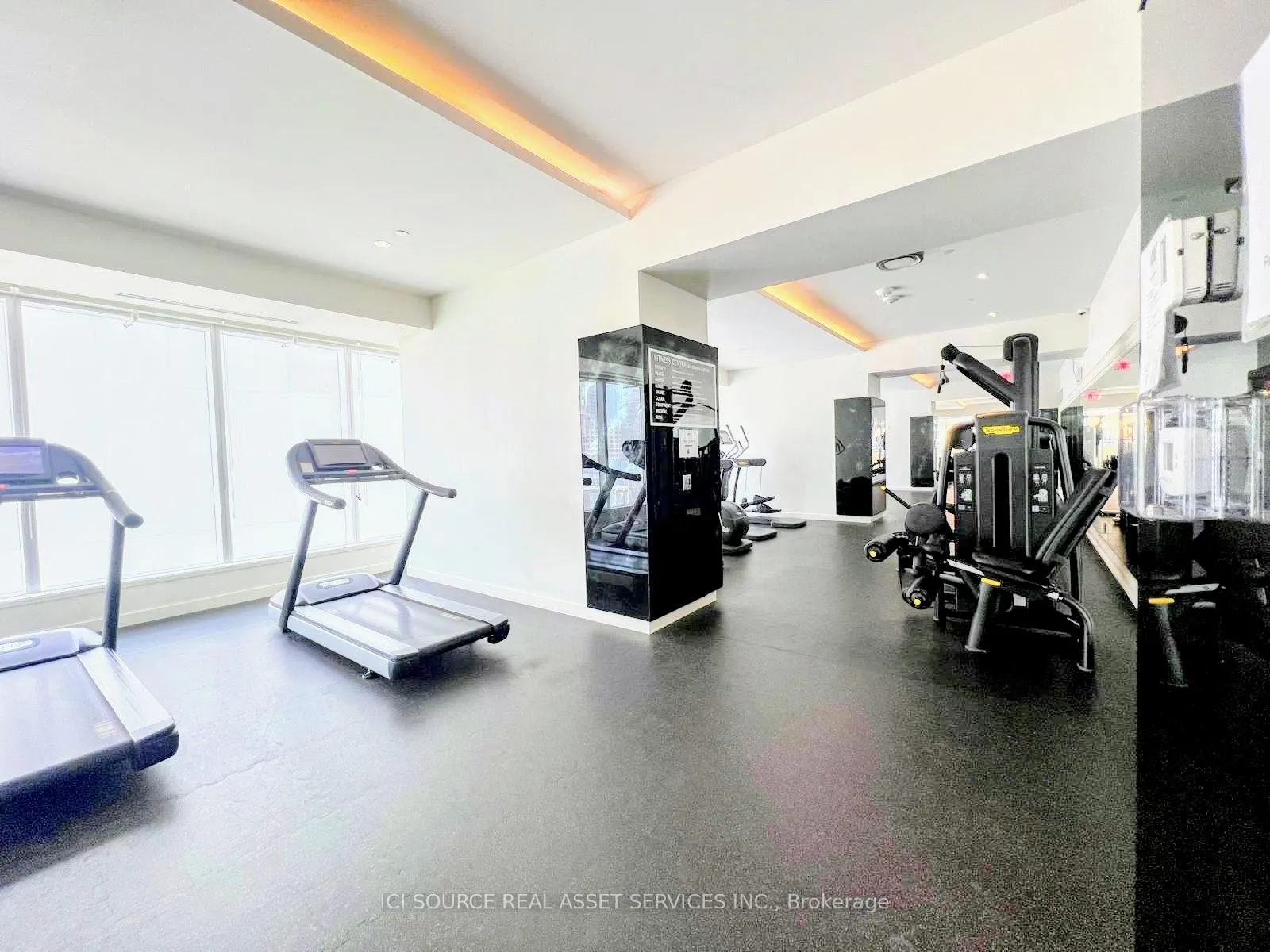 Photo 15 of Unit 2203, 197 Yonge Street, Toronto, Church-Yonge Corridor — HOMEH