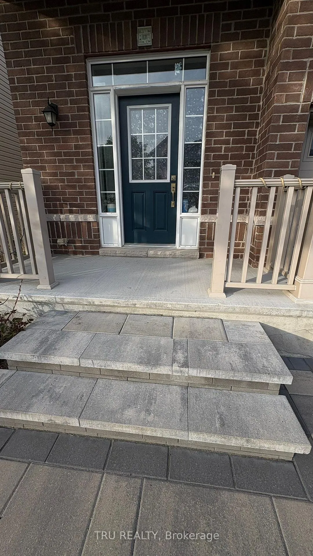 Photo 2 of 309 Everglade Way, Ottawa, Kanata - Emerald Meadows/Trailwest — HOMEH