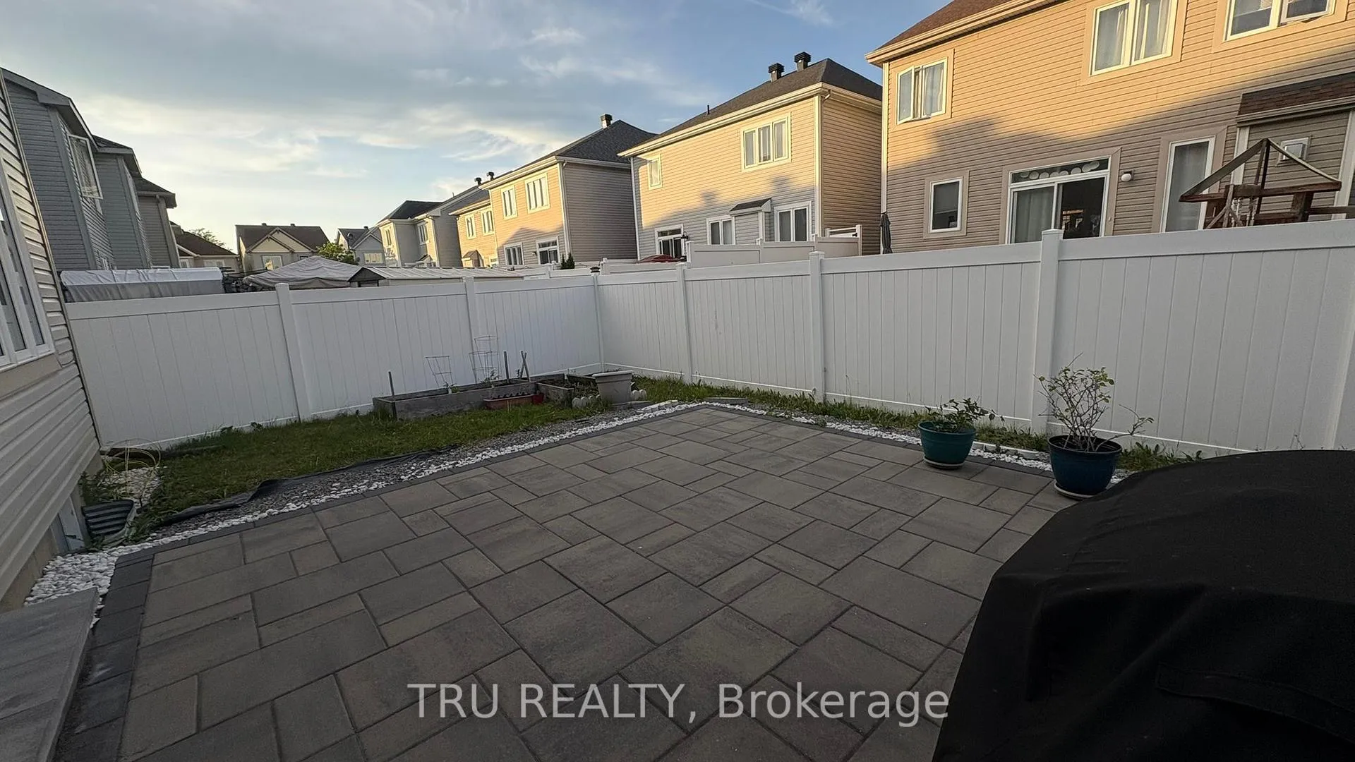 Photo 28 of 309 Everglade Way, Ottawa, Kanata - Emerald Meadows/Trailwest — HOMEH