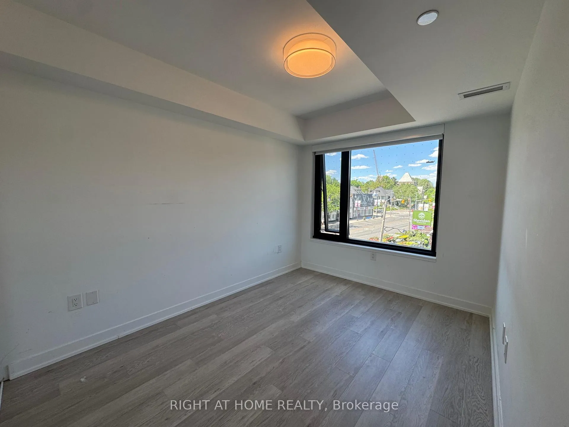 Photo 20 of Unit 307, 3 Strathgowan Avenue, Toronto, Lawrence Park South — HOMEH