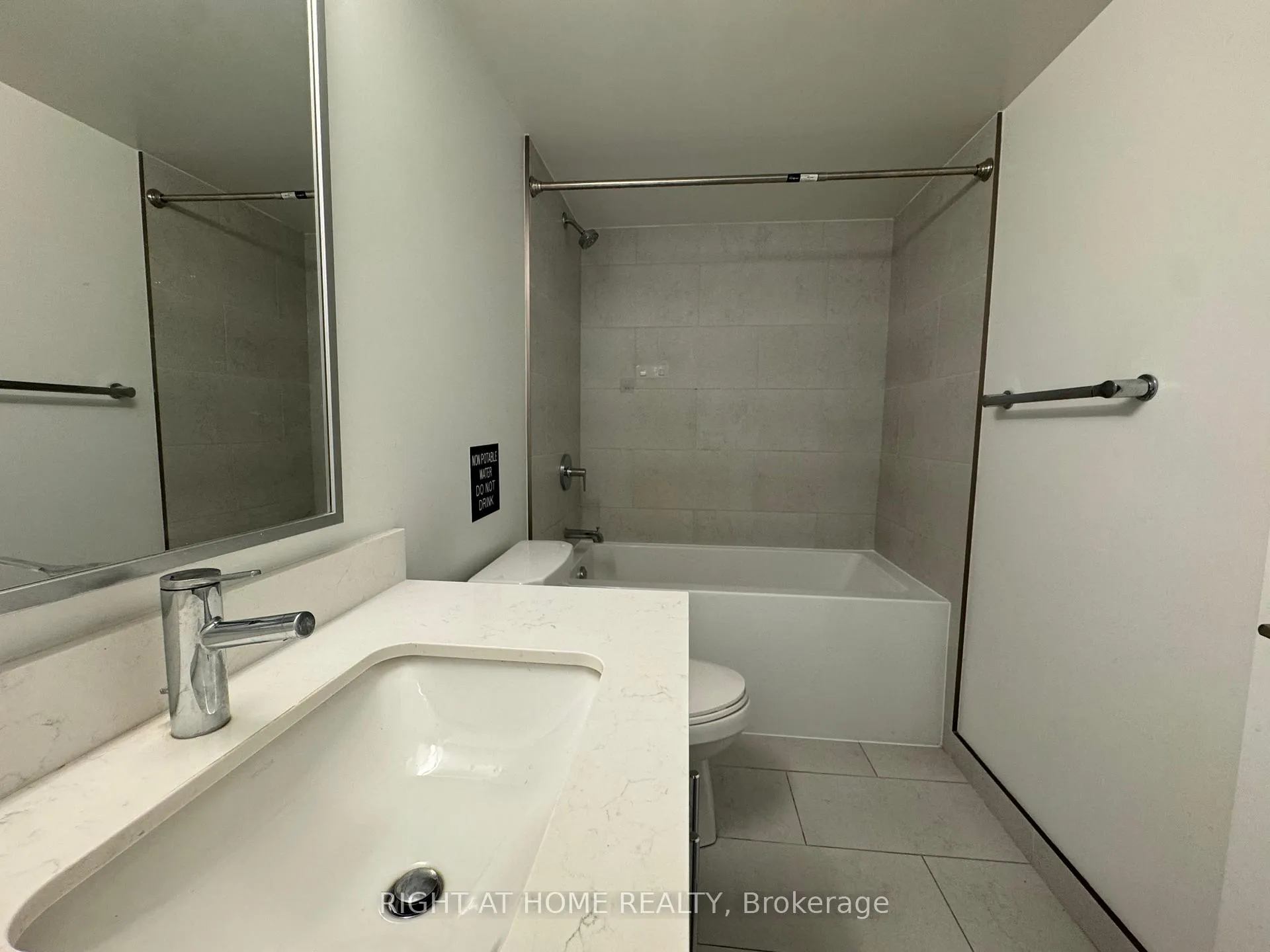 Photo 28 of Unit 307, 3 Strathgowan Avenue, Toronto, Lawrence Park South — HOMEH
