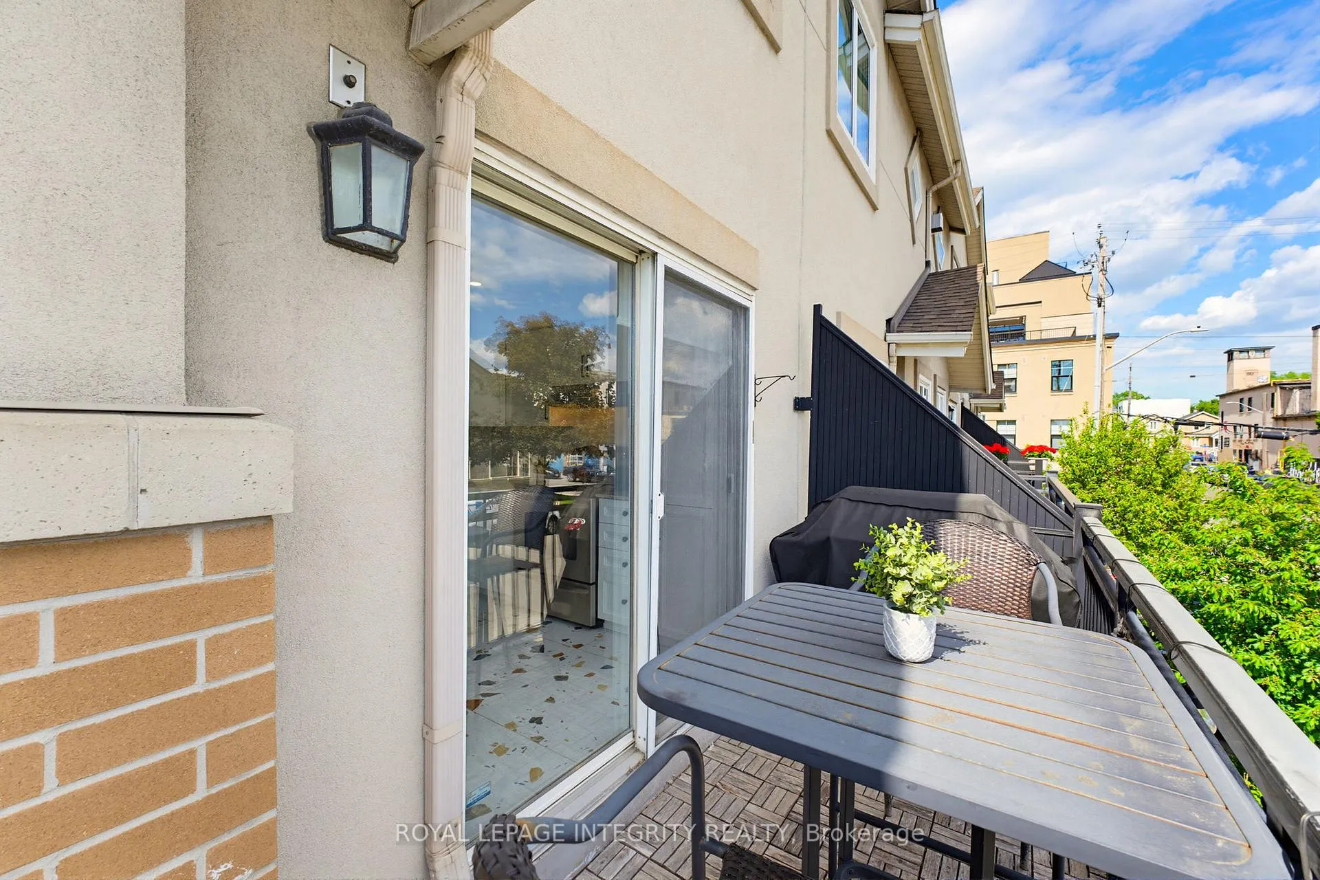 Photo 11 of 57 Spencer Street, Ottawa, Ottawa West — HOMEH