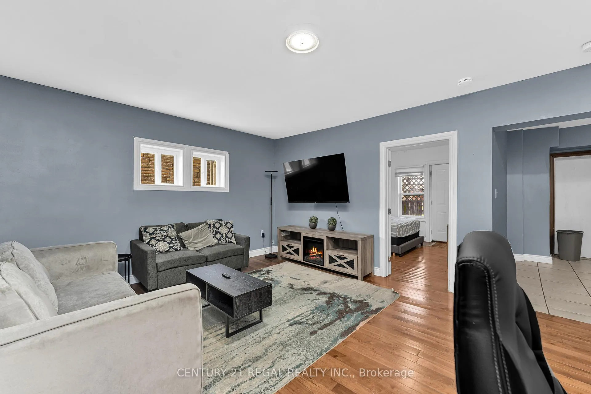 Photo 4 of 942 Tecumseh Road E, Windsor, South Walkerville — HOMEH