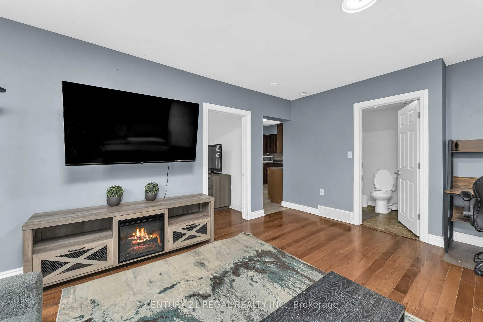 Photo 6 of 942 Tecumseh Road E, Windsor, South Walkerville — HOMEH
