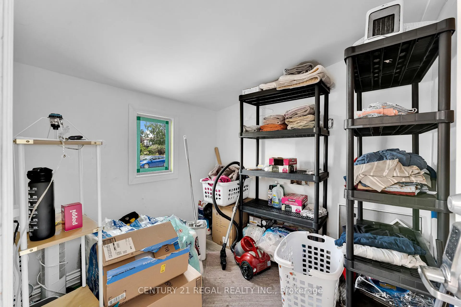 Photo 14 of 942 Tecumseh Road E, Windsor, South Walkerville — HOMEH