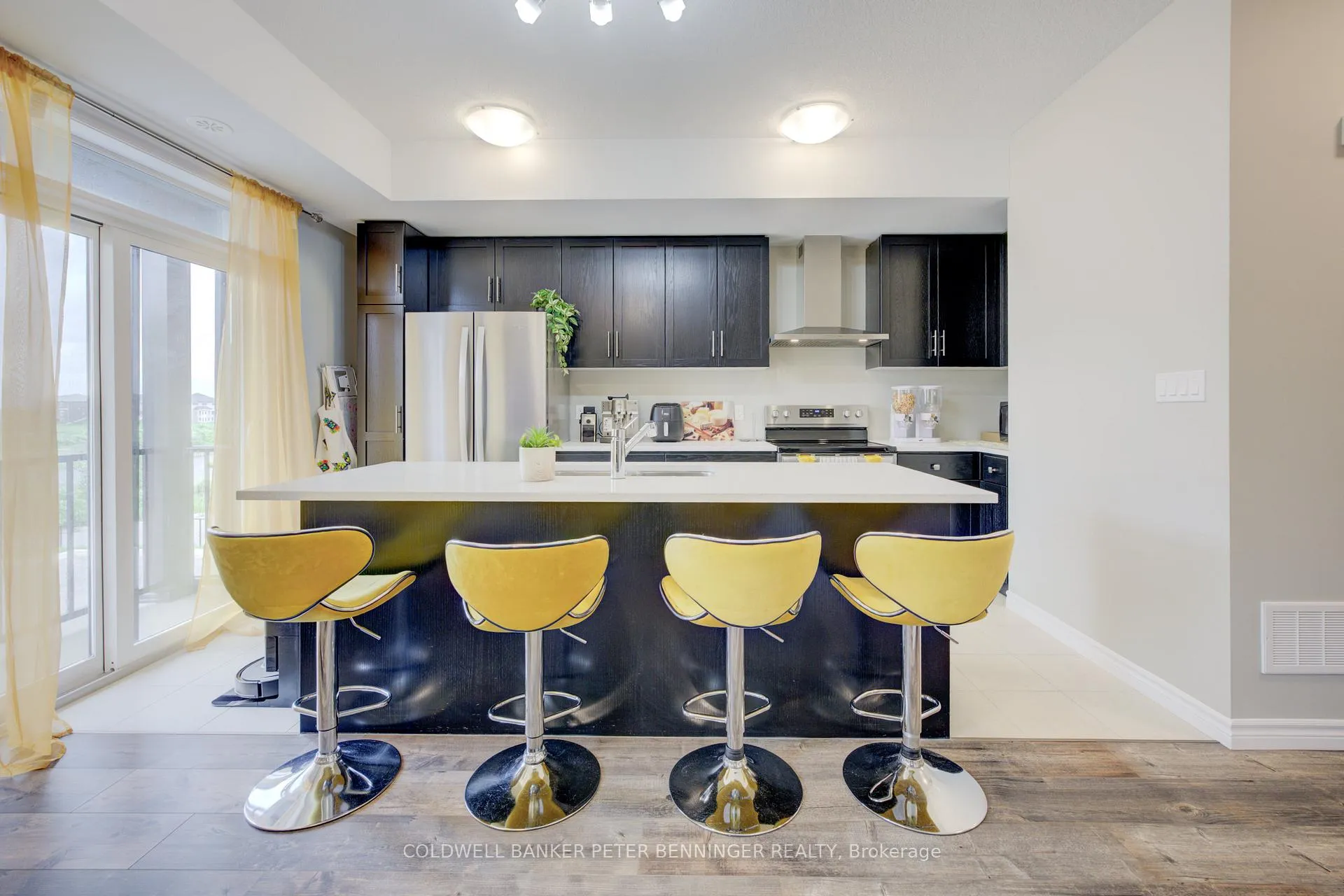 Photo 4 of 34 Lomond Lane, Kitchener — HOMEH