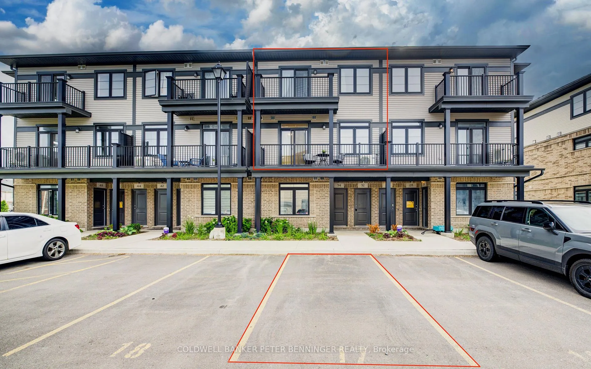 Photo 18 of 34 Lomond Lane, Kitchener — HOMEH