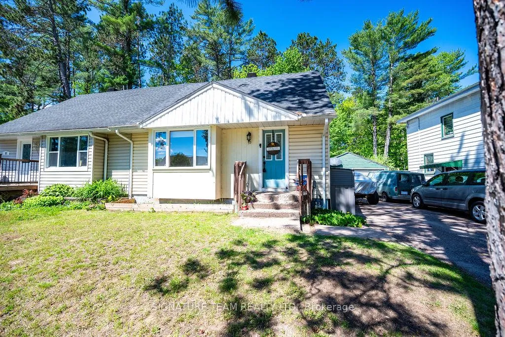 Photo 3 of 19 Thomson Crescent, Deep River — HOMEH