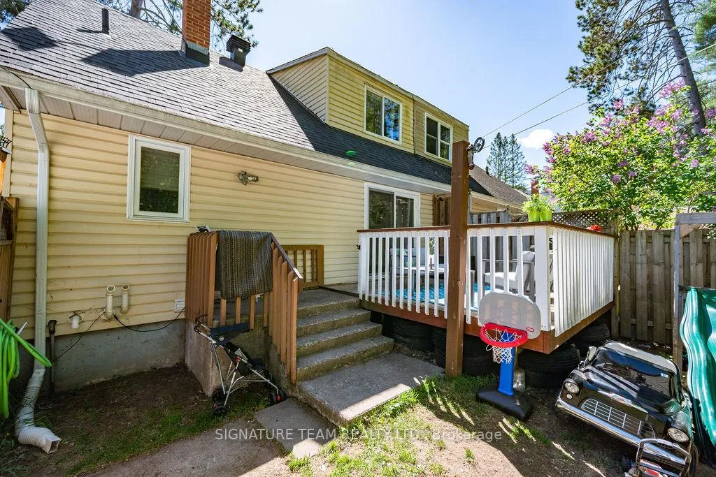 Photo 8 of 19 Thomson Crescent, Deep River — HOMEH