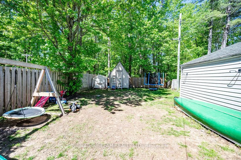 Photo 9 of 19 Thomson Crescent, Deep River — HOMEH