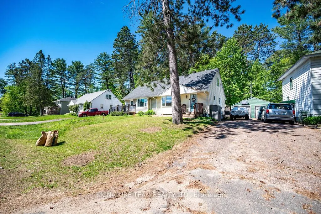 Photo 11 of 19 Thomson Crescent, Deep River — HOMEH