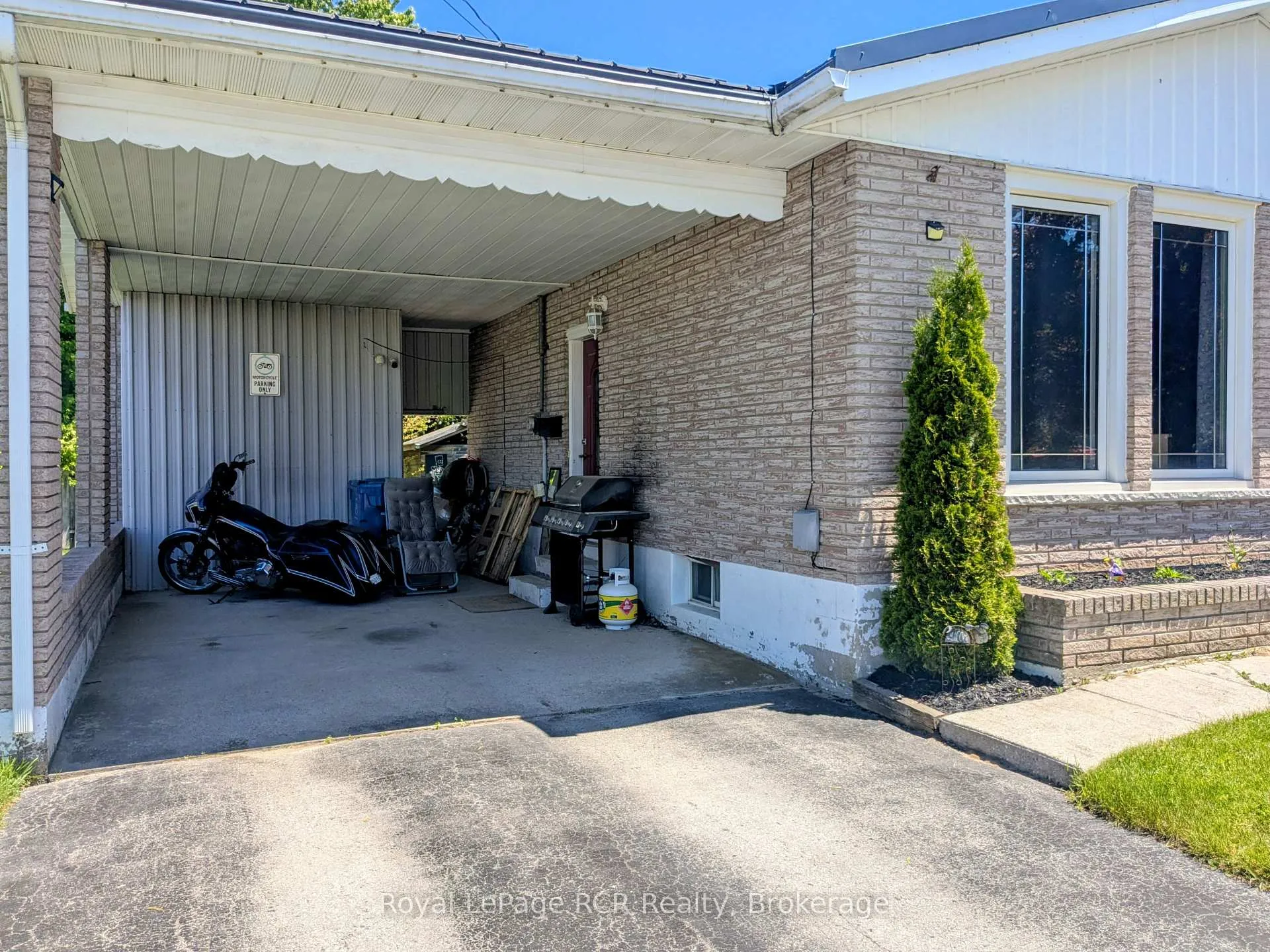 Photo 2 of 551 15th Avenue, Hanover — HOMEH