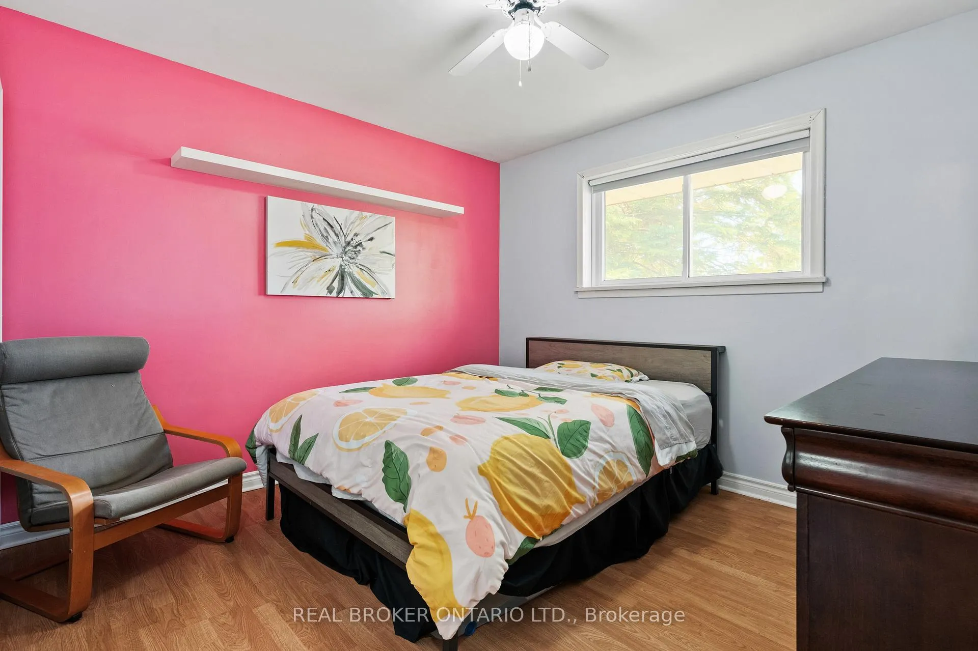 Photo 12 of 8 Goldsmith Avenue, St. Catharines, Bunting/Linwell — HOMEH