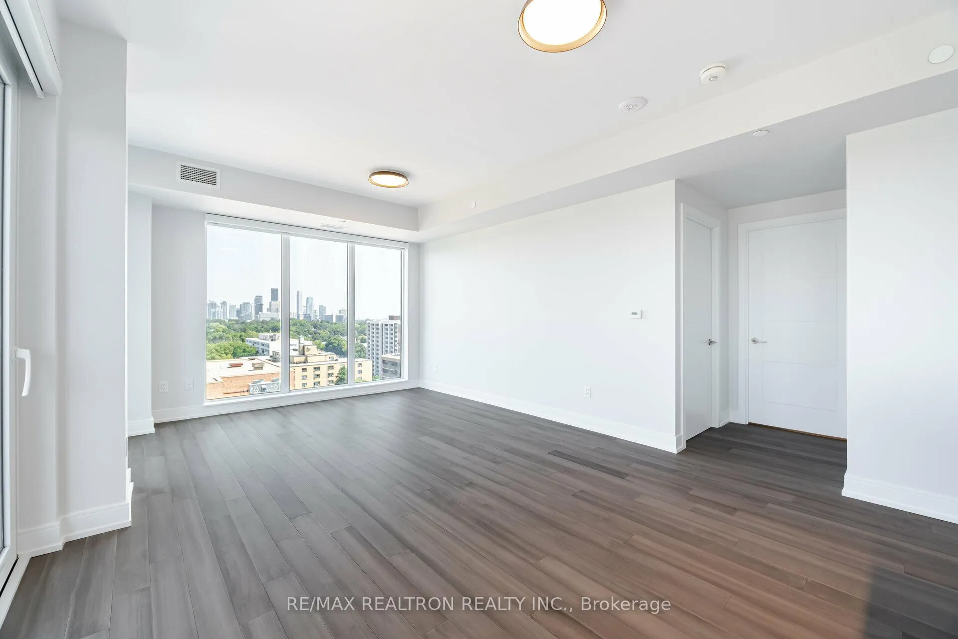 Photo 7 of Unit 1009, 2525 Bathurst Street, Toronto, Forest Hill North — HOMEH