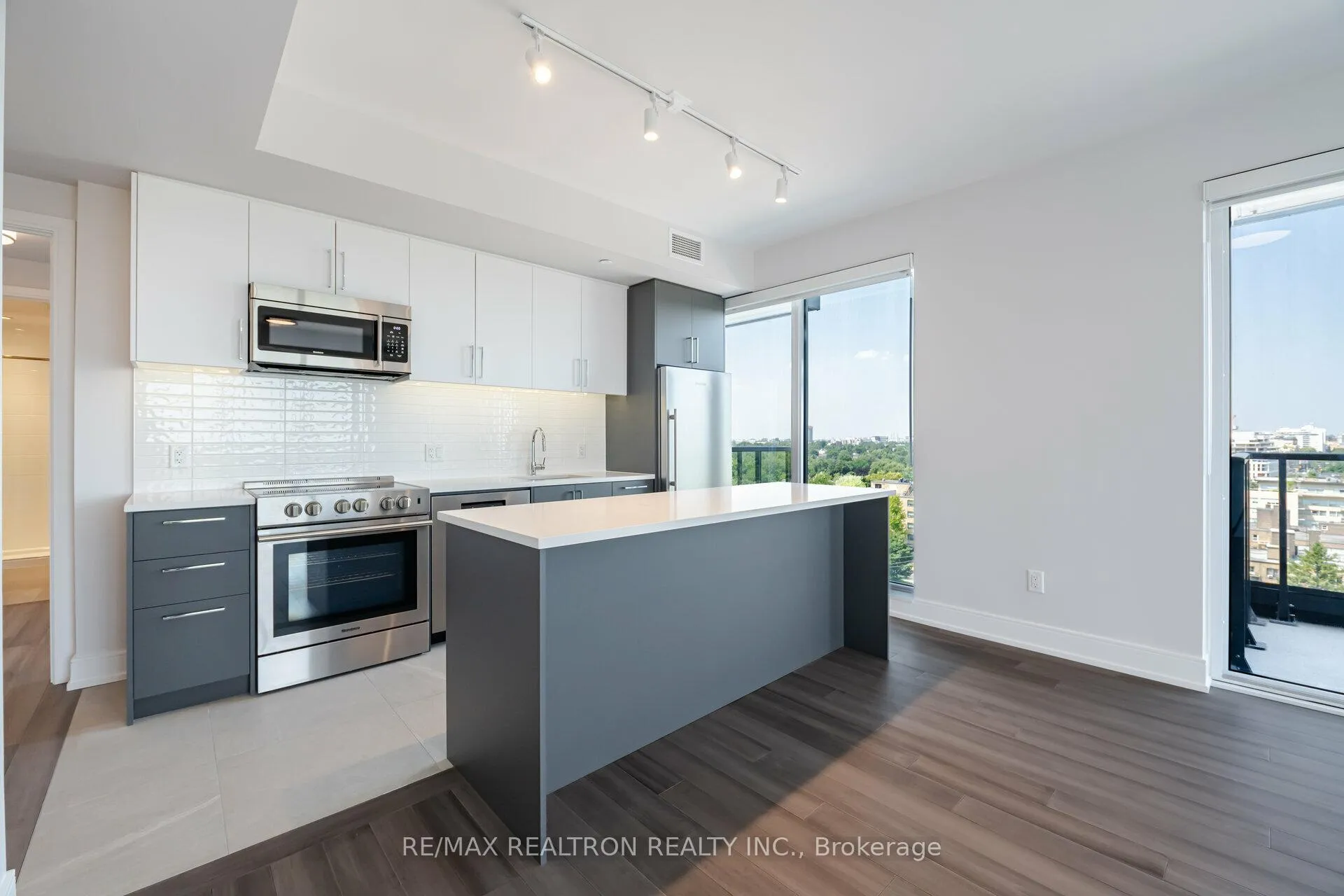 Photo 10 of Unit 1009, 2525 Bathurst Street, Toronto, Forest Hill North — HOMEH
