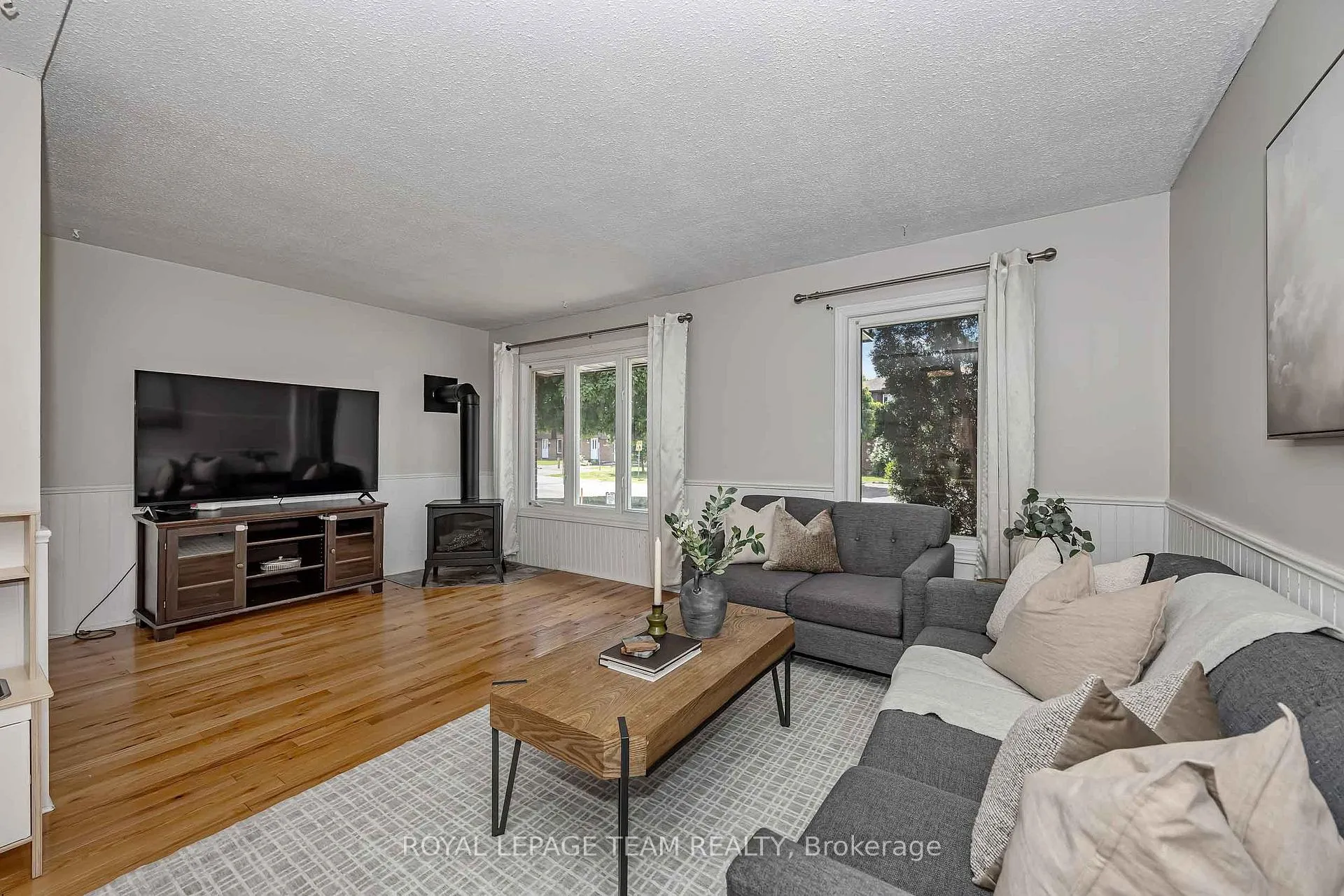 Photo 4 of Unit 26, 3107 Stockton Drive, Ottawa, Blossom Park/Kemp Park/Findlay Creek — HOMEH