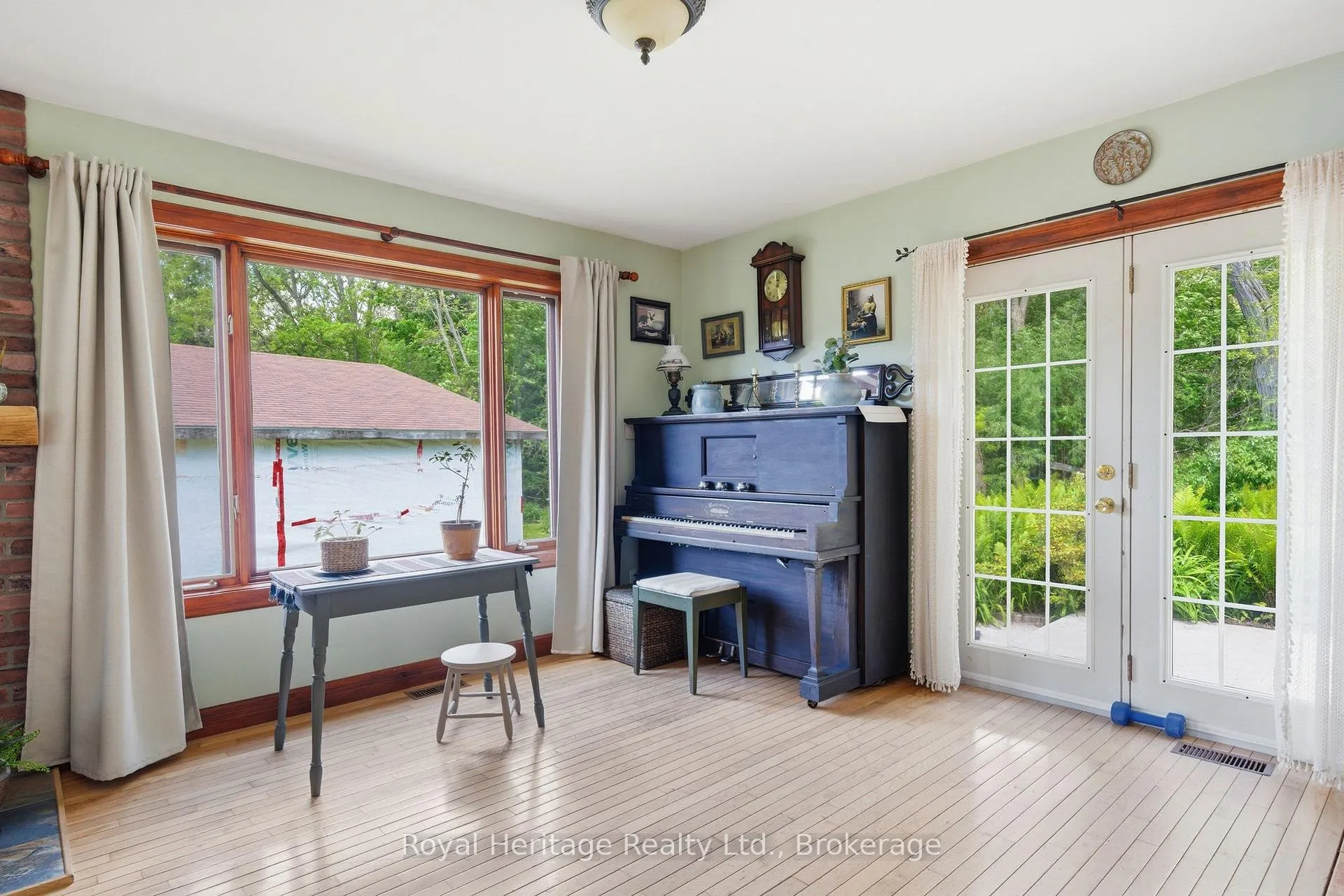Photo 13 of 9312 Danforth Road, Hamilton Township, Rural Hamilton — HOMEH