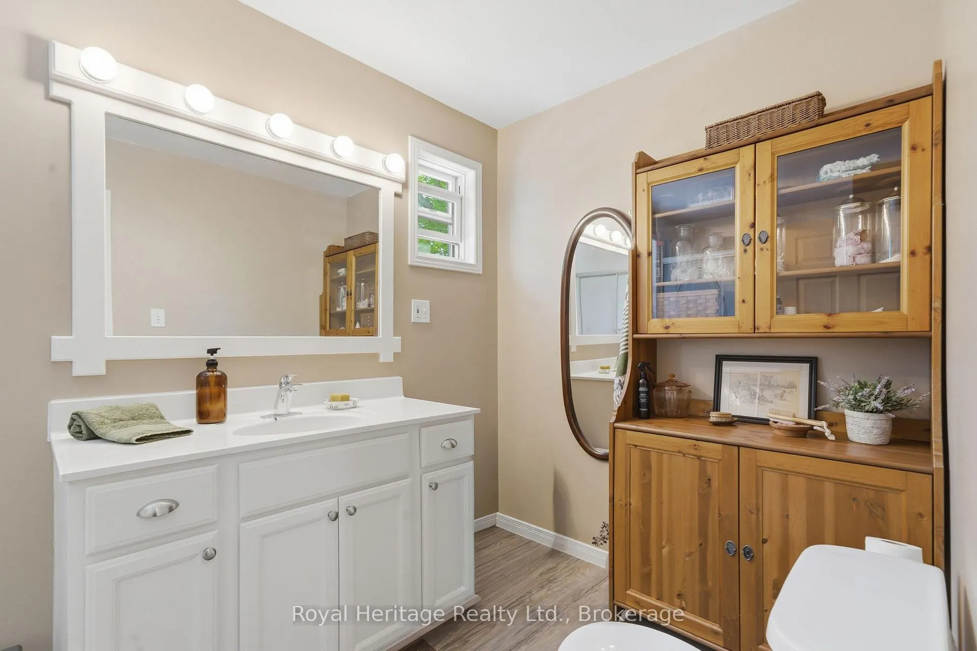 Photo 16 of 9312 Danforth Road, Hamilton Township, Rural Hamilton — HOMEH