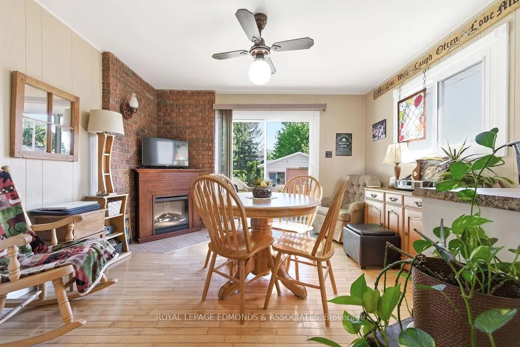 Photo 4 of 373 Morris Street, Pembroke — HOMEH
