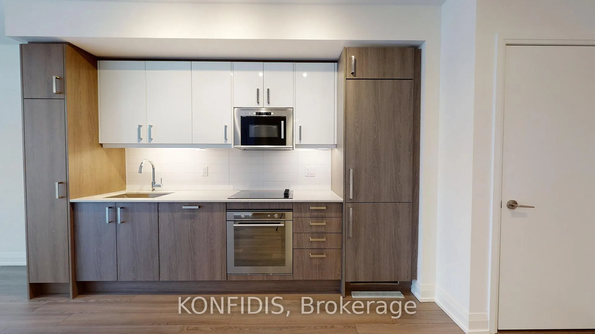 Photo 11 of Unit 910, 77 Mutual Street, Toronto, Church-Yonge Corridor — HOMEH