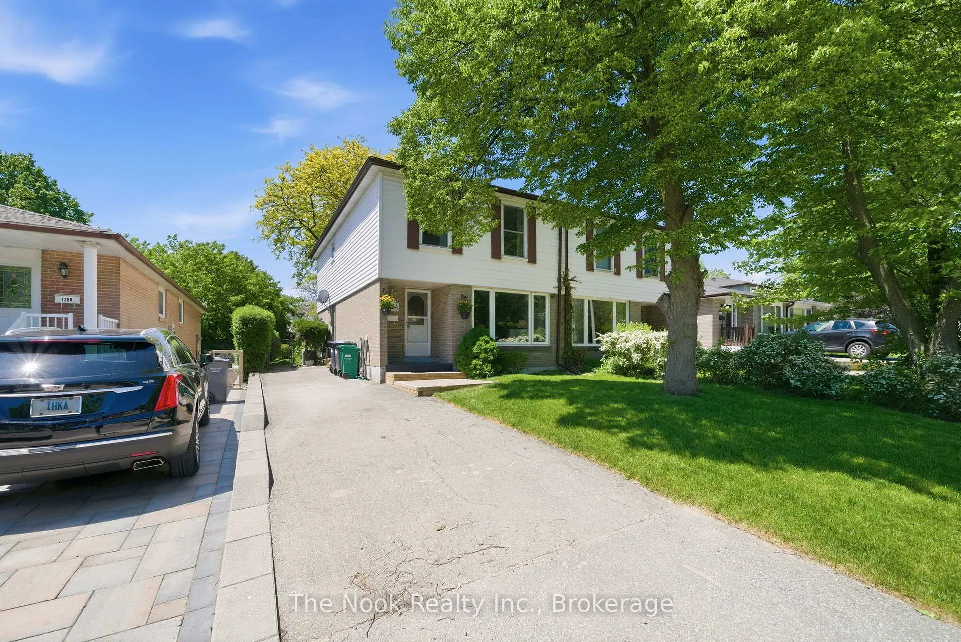Photo 1 of 1254 Playford Road, Mississauga, Clarkson — HOMEH