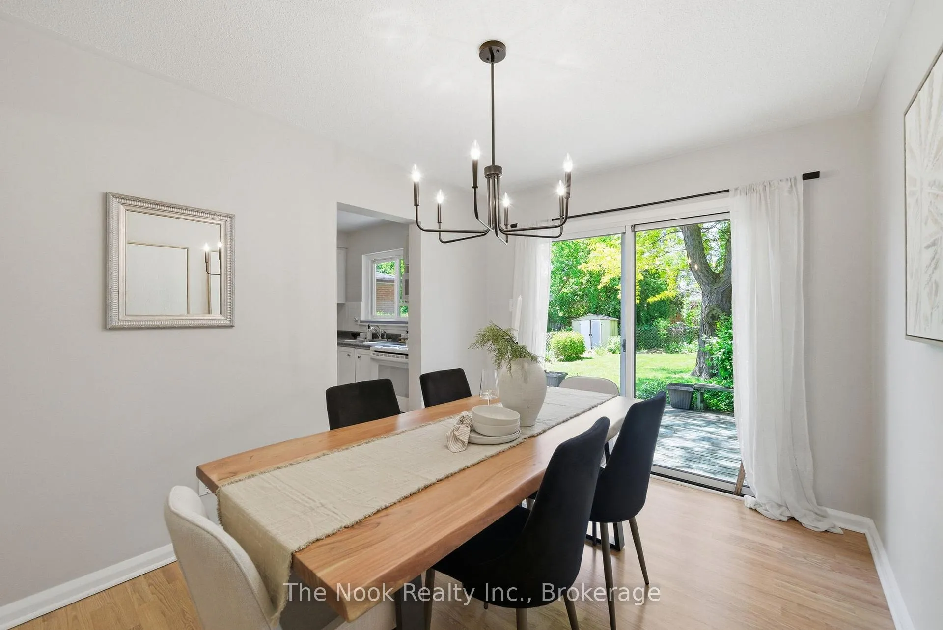 Photo 17 of 1254 Playford Road, Mississauga, Clarkson — HOMEH