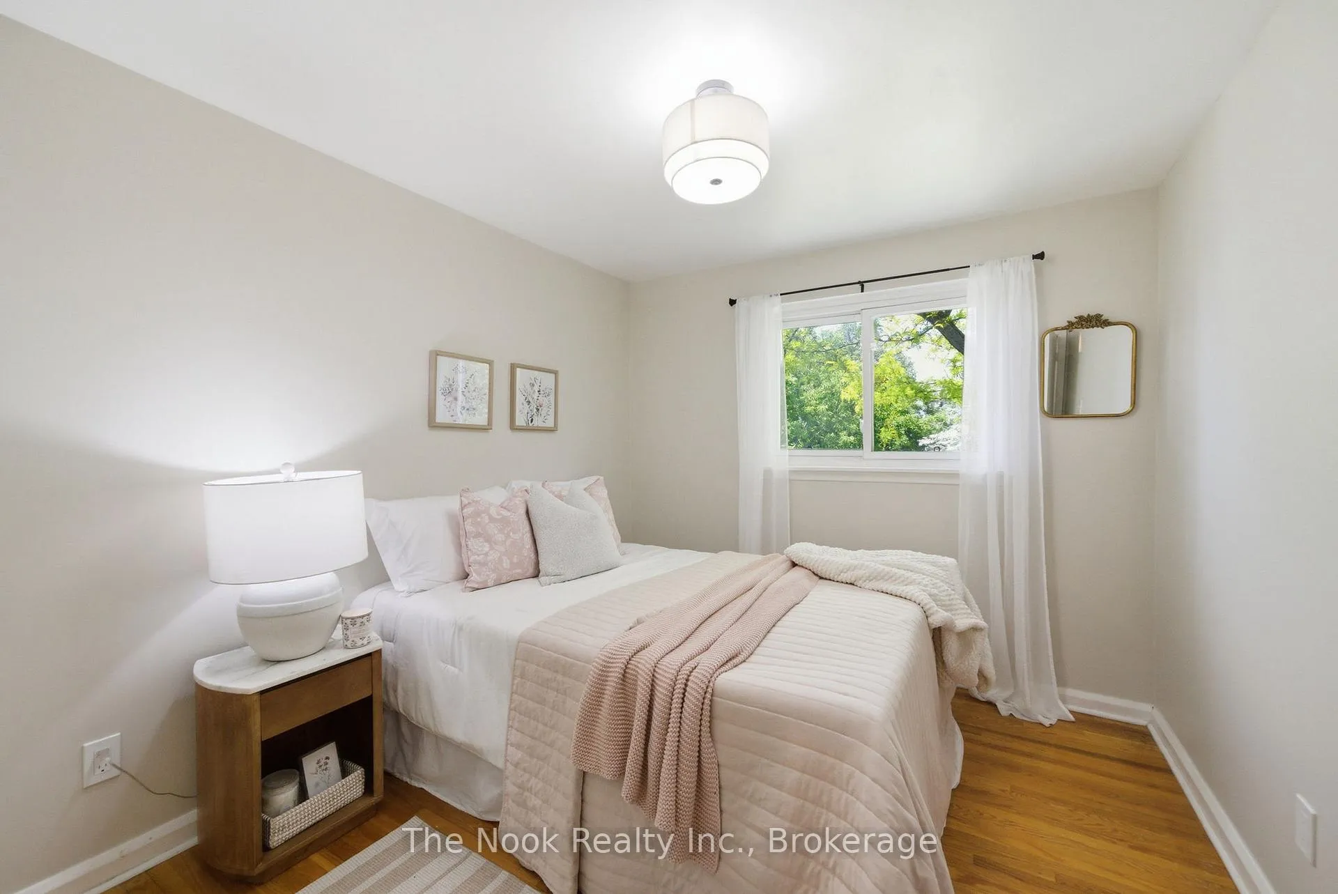 Photo 22 of 1254 Playford Road, Mississauga, Clarkson — HOMEH