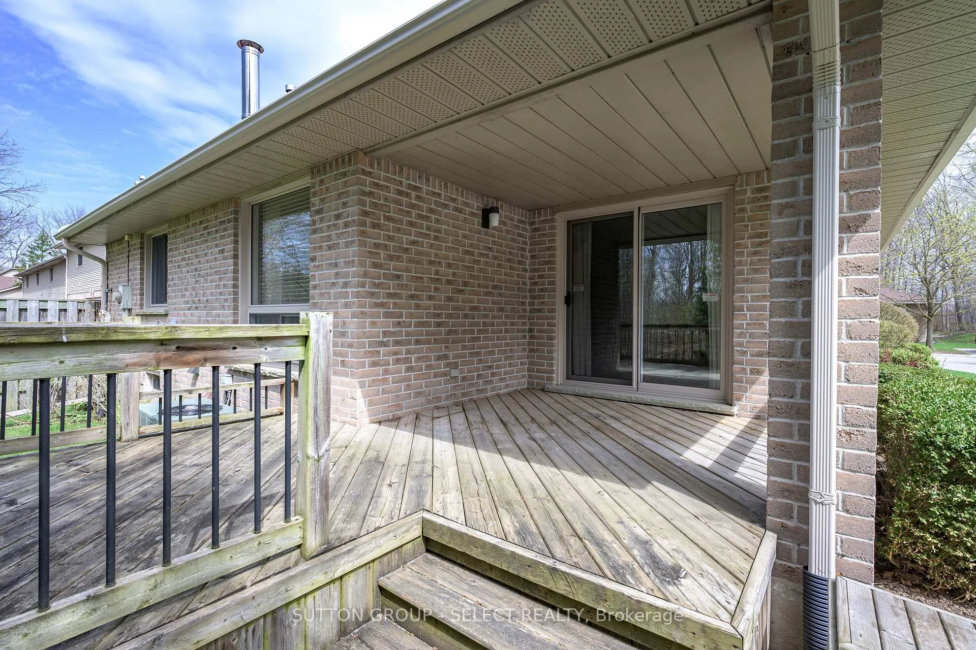 Photo 3 of Unit 19, 70 Glenroy Road, London, South T — HOMEH