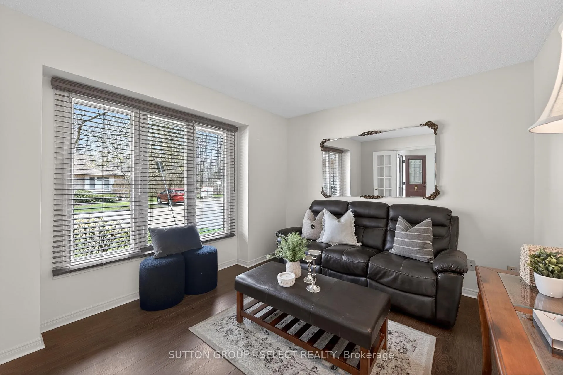 Photo 8 of Unit 19, 70 Glenroy Road, London, South T — HOMEH