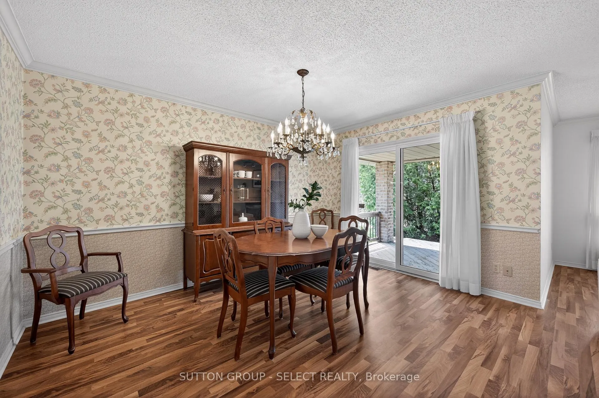 Photo 13 of Unit 19, 70 Glenroy Road, London, South T — HOMEH