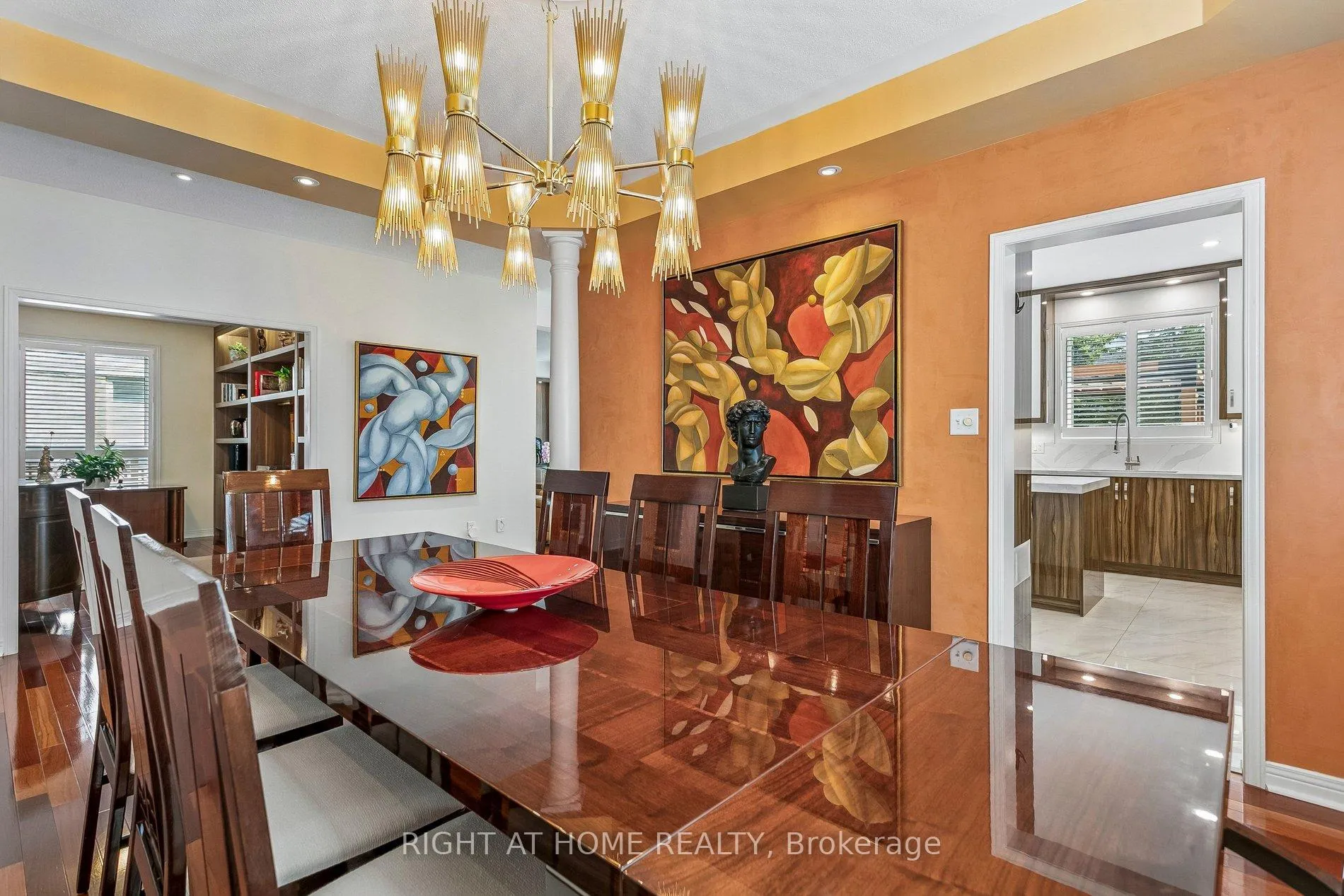 Photo 10 of 4263 Couples Crescent, Burlington, Rose — HOMEH
