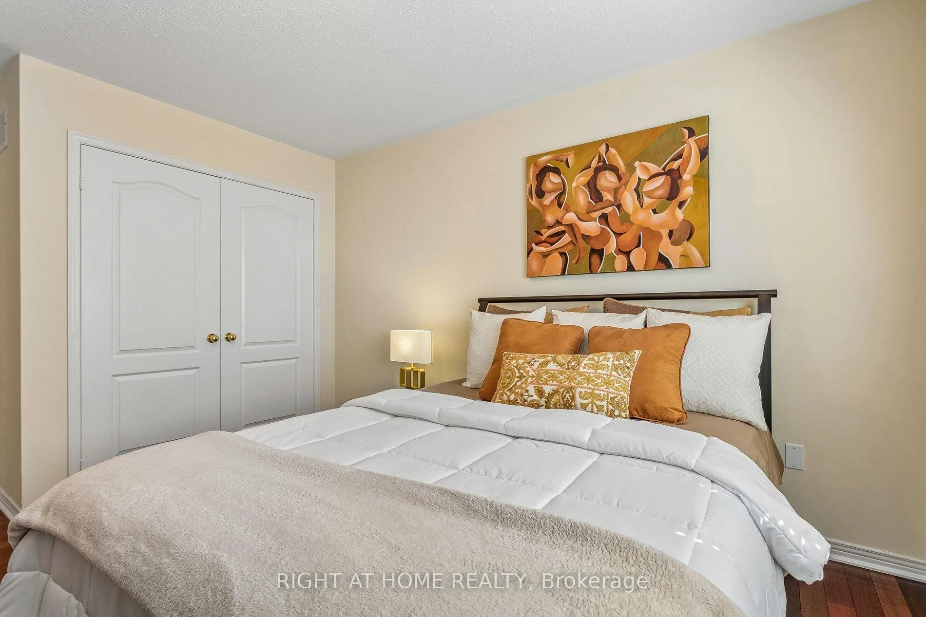 Photo 30 of 4263 Couples Crescent, Burlington, Rose — HOMEH