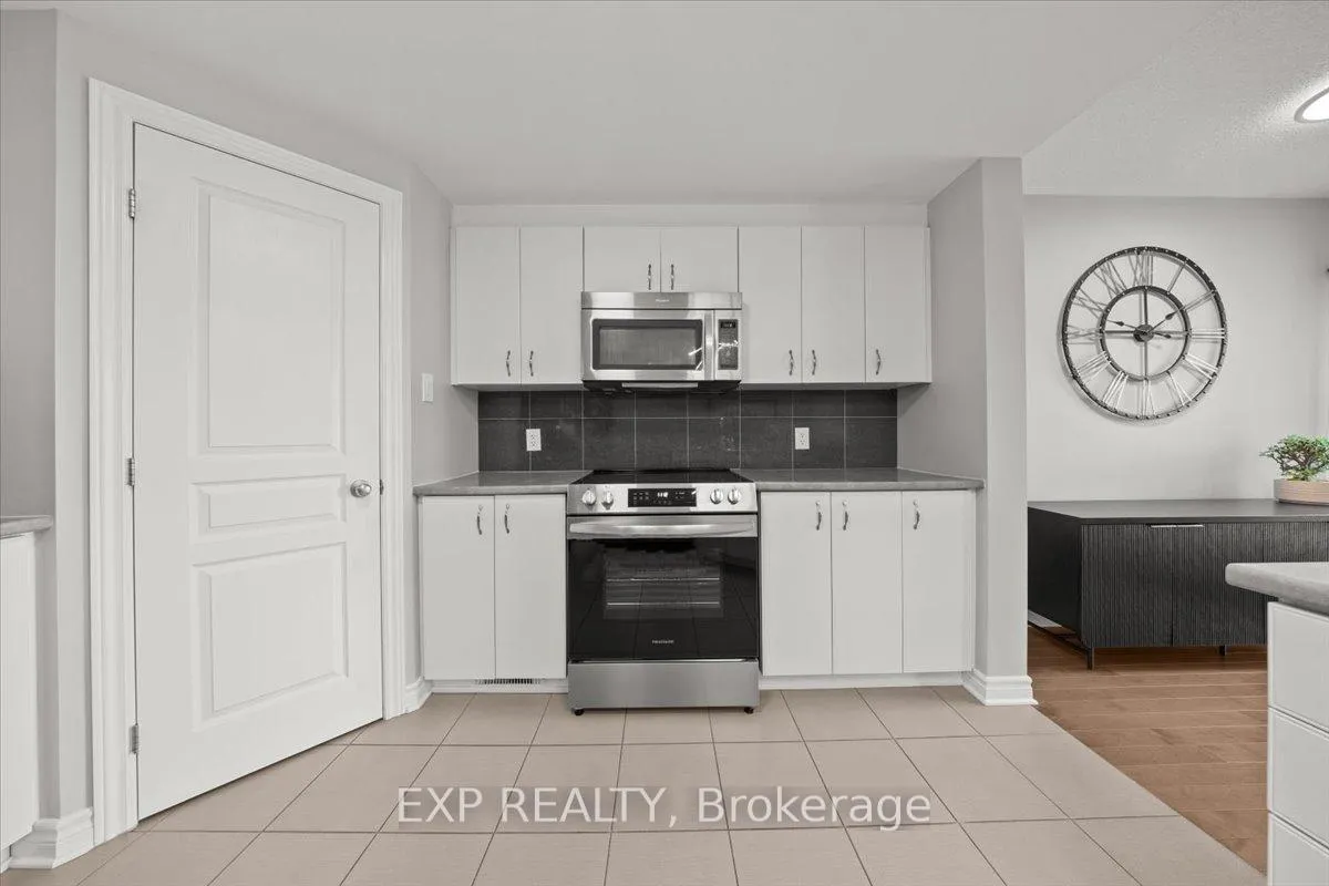 Photo 4 of 478 Barrick Hill Road, Ottawa, Kanata - Emerald Meadows/Trailwest — HOMEH