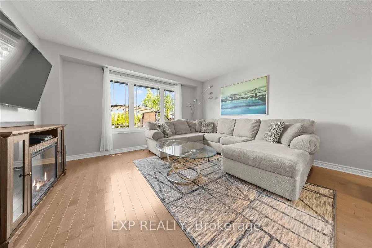 Photo 8 of 478 Barrick Hill Road, Ottawa, Kanata - Emerald Meadows/Trailwest — HOMEH
