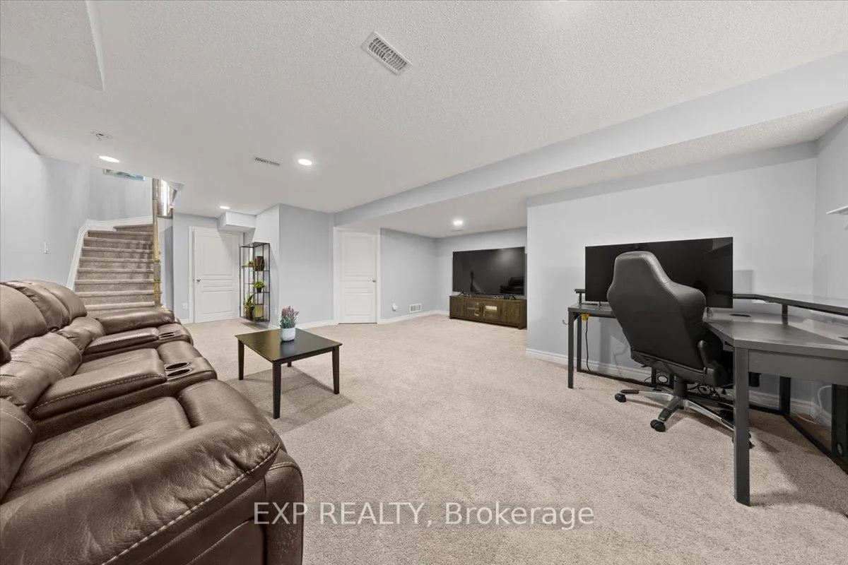 Photo 19 of 478 Barrick Hill Road, Ottawa, Kanata - Emerald Meadows/Trailwest — HOMEH