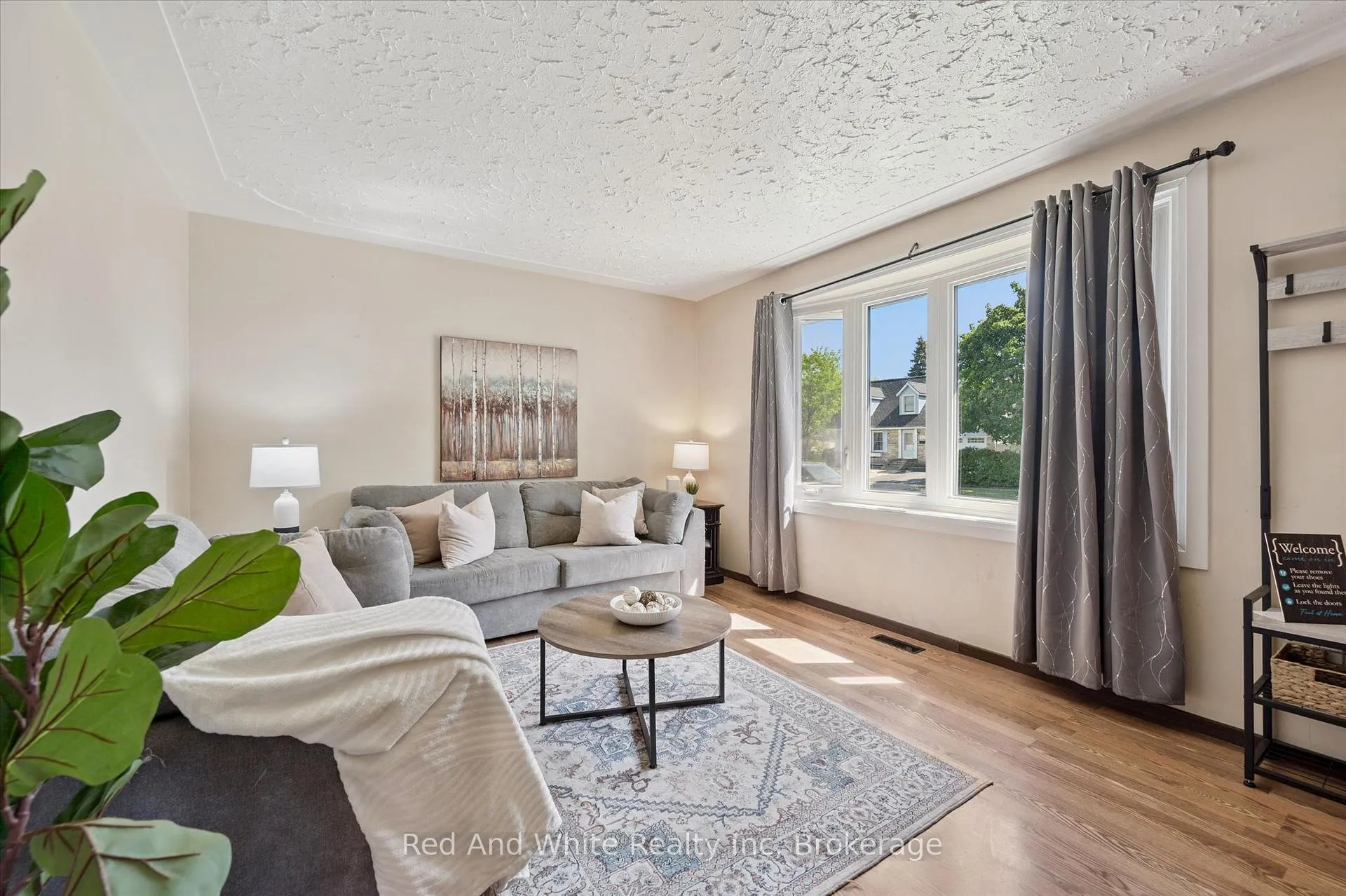 Photo 6 of 189 Johanna Drive, Waterloo — HOMEH