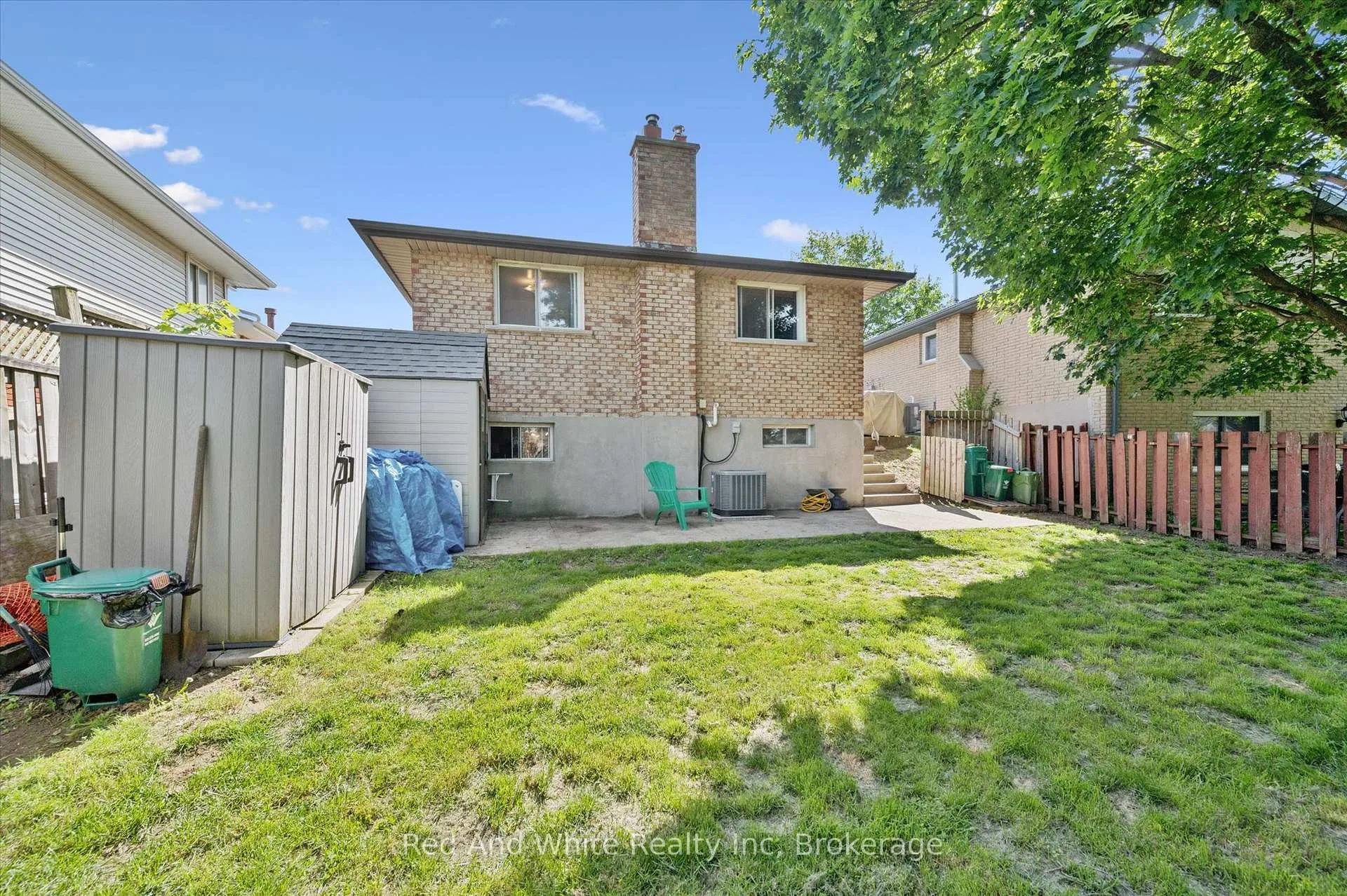 Photo 24 of 189 Johanna Drive, Waterloo — HOMEH