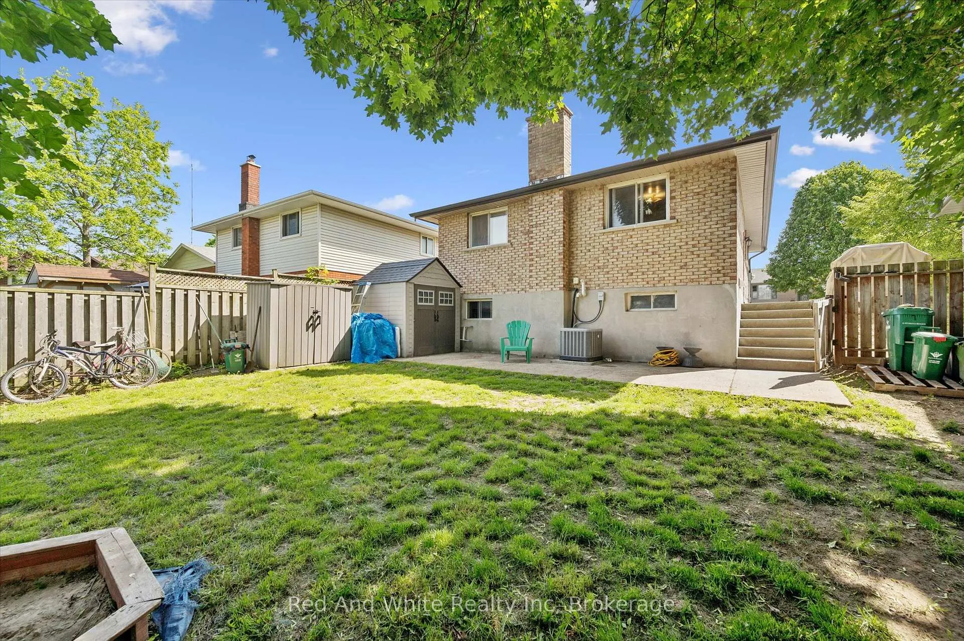 Photo 25 of 189 Johanna Drive, Waterloo — HOMEH