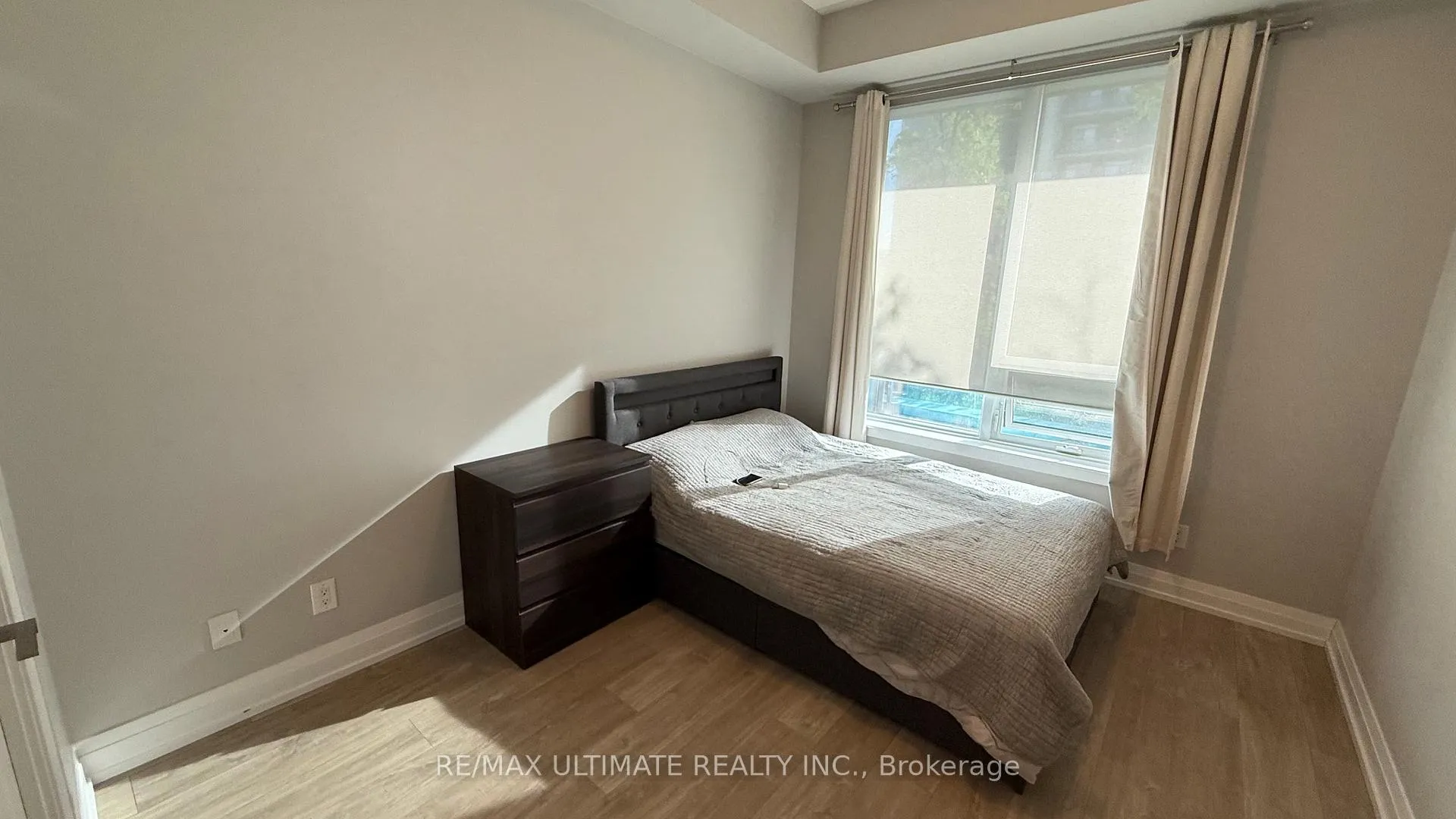 Photo 8 of Unit 304, 3600 Highway 7, Vaughan, Vaughan Corporate Centre — HOMEH
