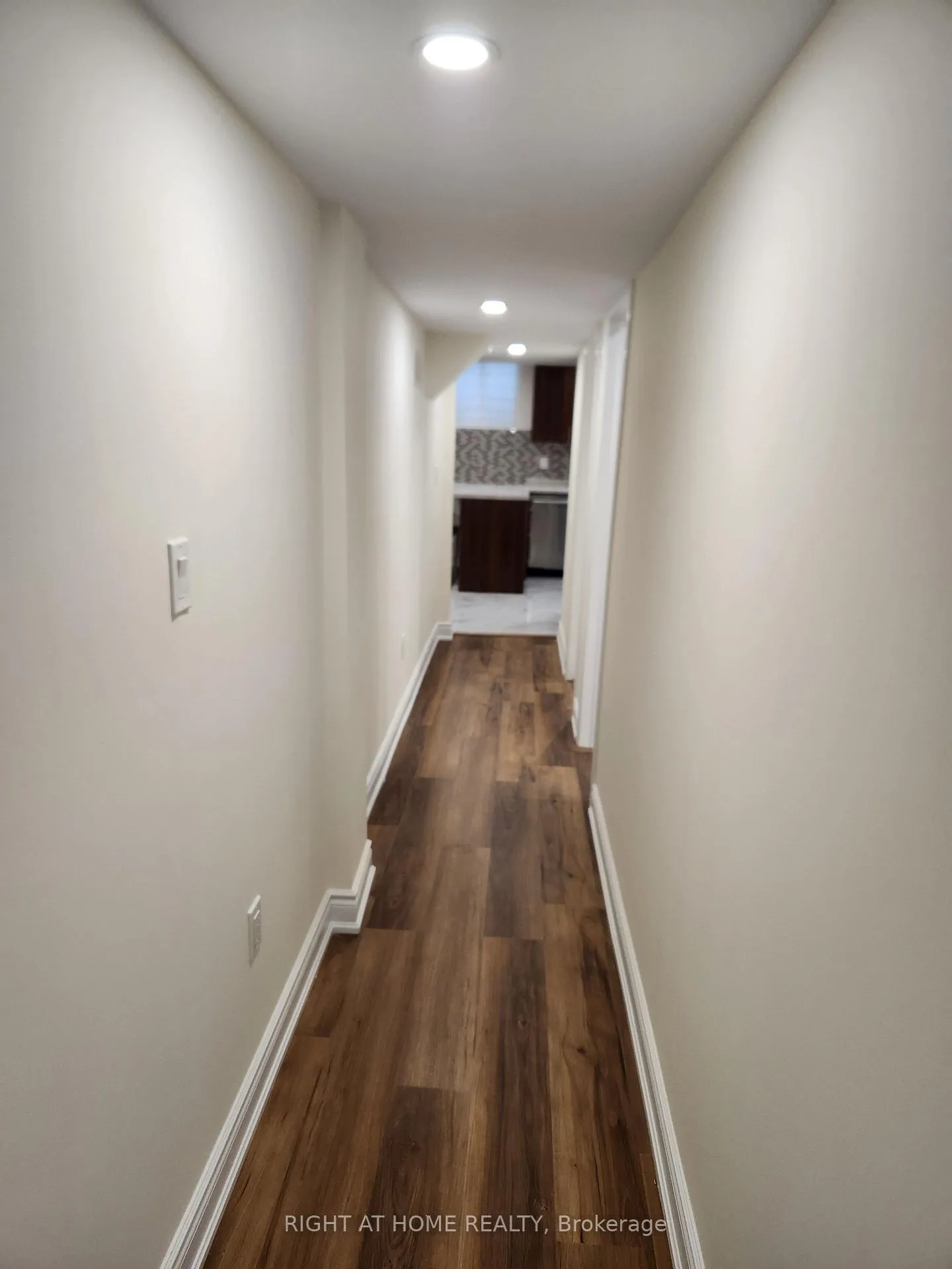 Photo 7 of Unit Basement, 62 Pineway Place, Brampton, Northgate — HOMEH