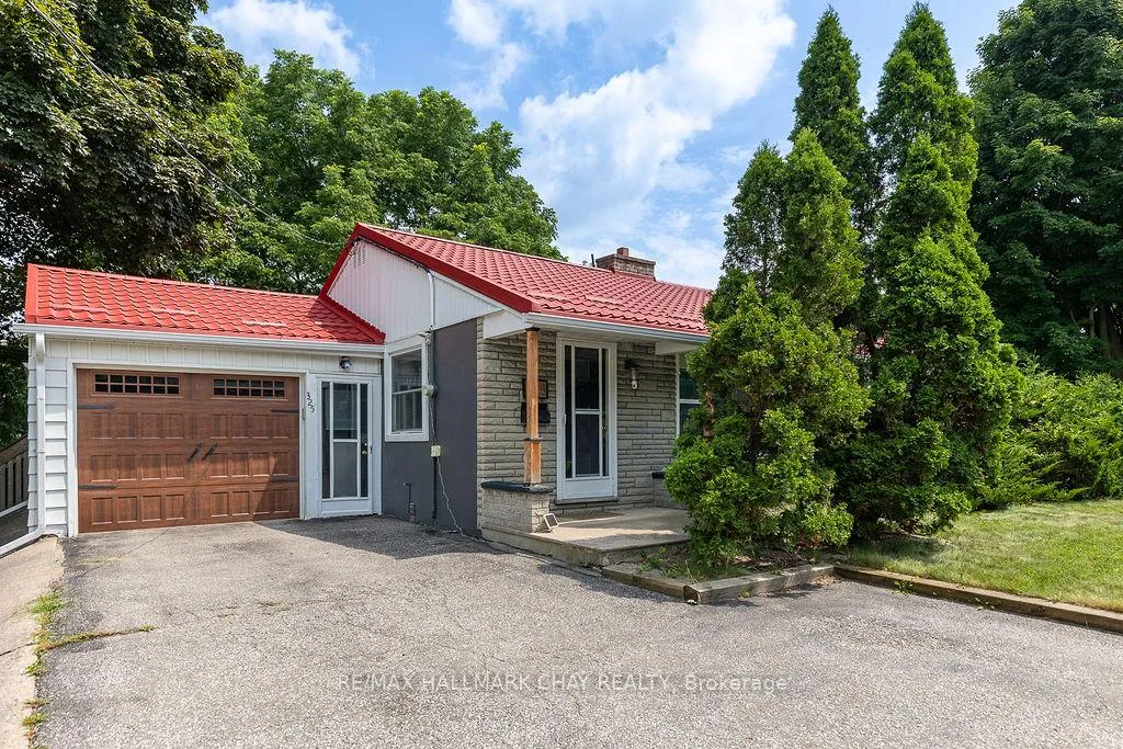 Photo 3 of 325 Innisfil Street, Barrie, Allandale — HOMEH
