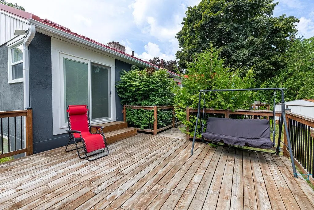 Photo 9 of 325 Innisfil Street, Barrie, Allandale — HOMEH