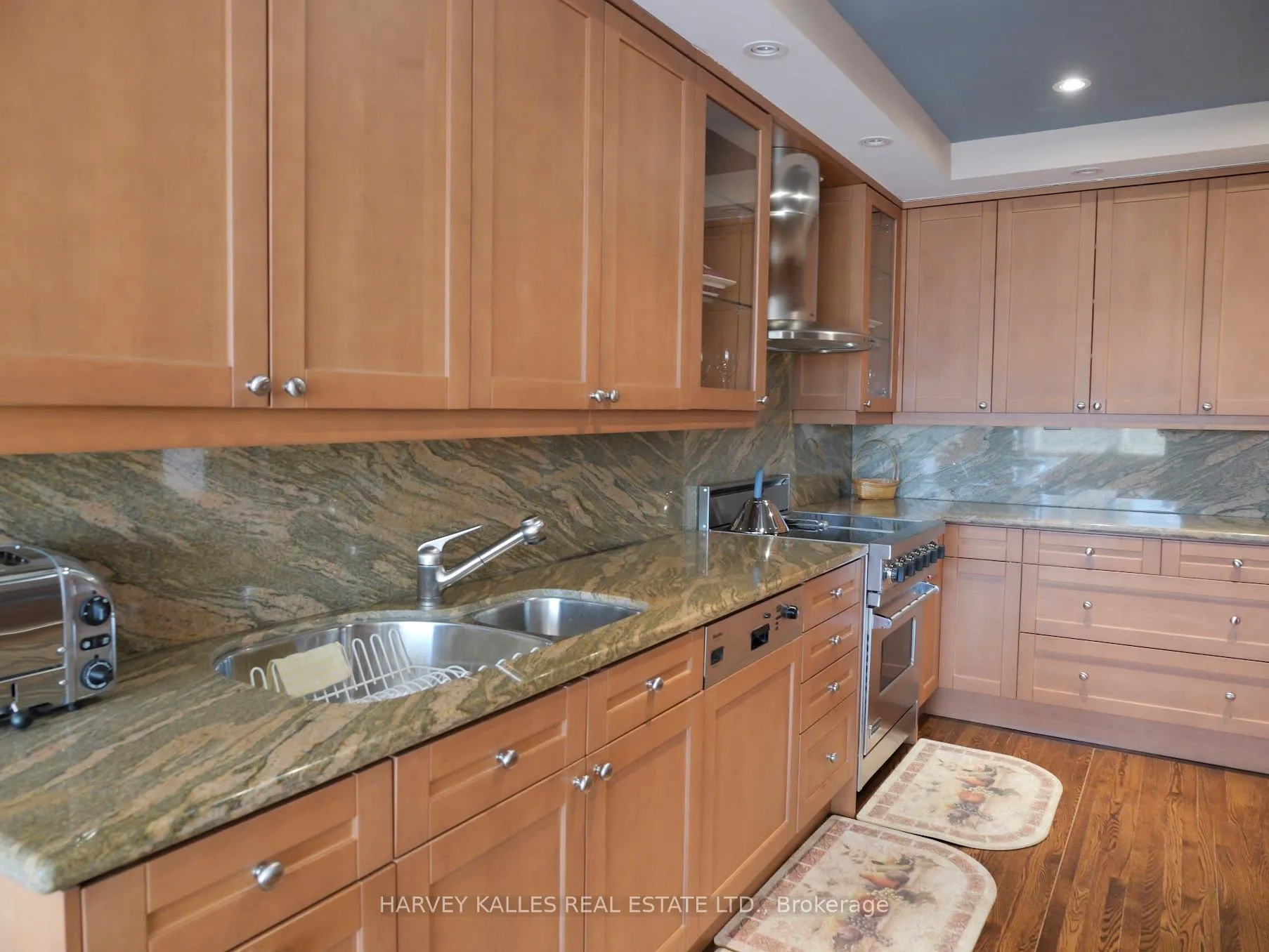 Photo 13 of Unit 603/604, 150 Heath Street, Toronto, Casa Loma — HOMEH