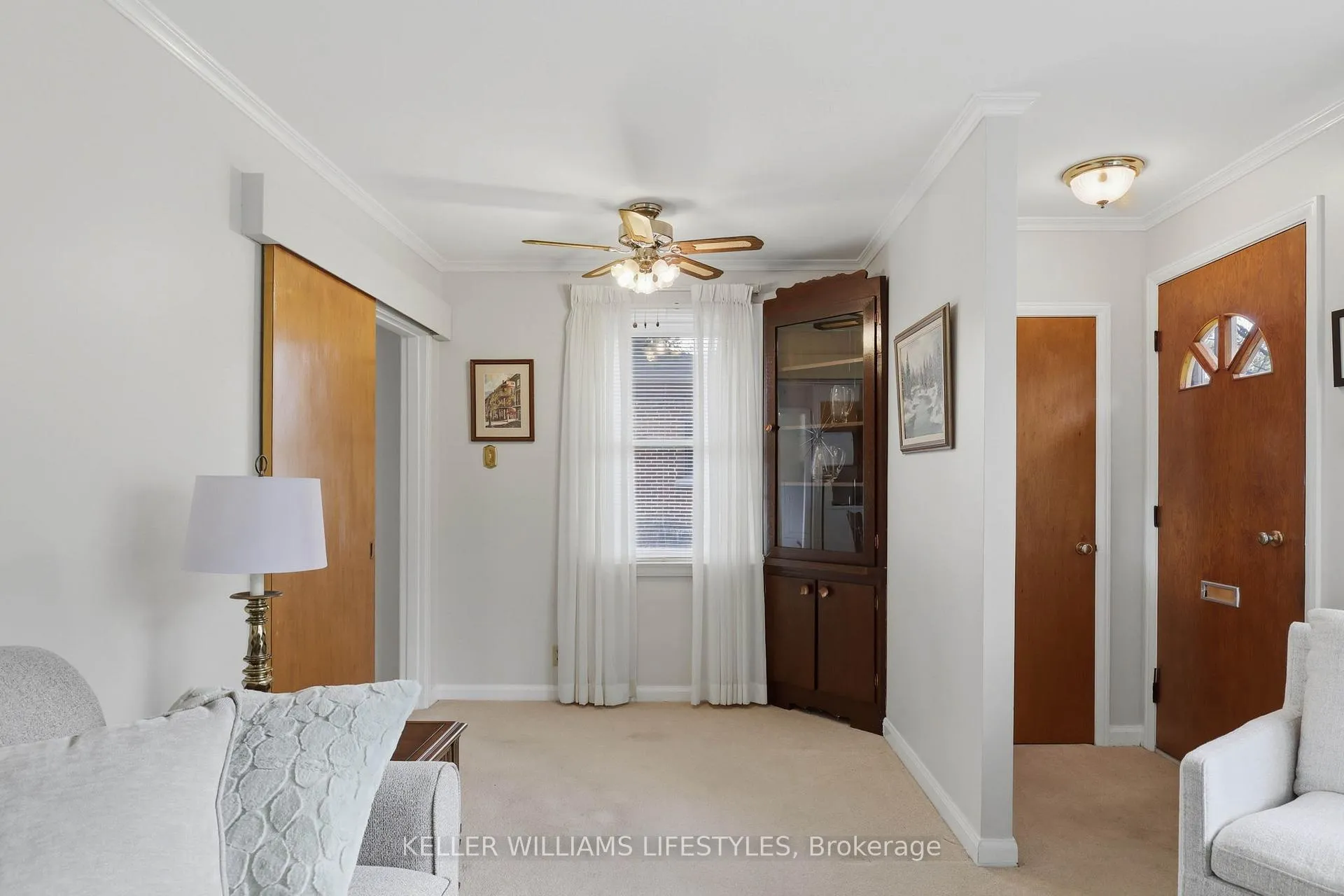 Photo 10 of 543 Elmdale Avenue, London, North G — HOMEH