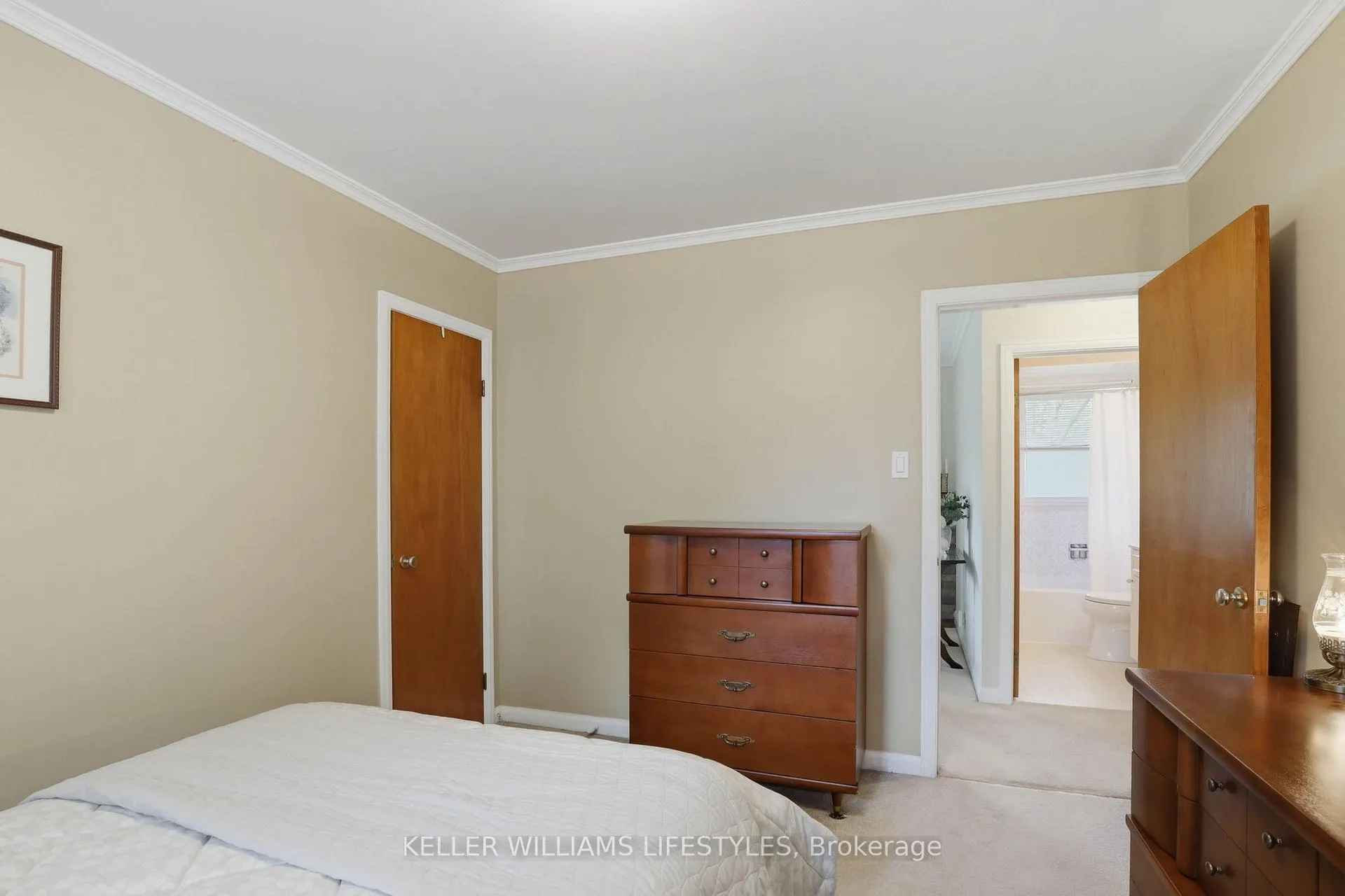 Photo 19 of 543 Elmdale Avenue, London, North G — HOMEH