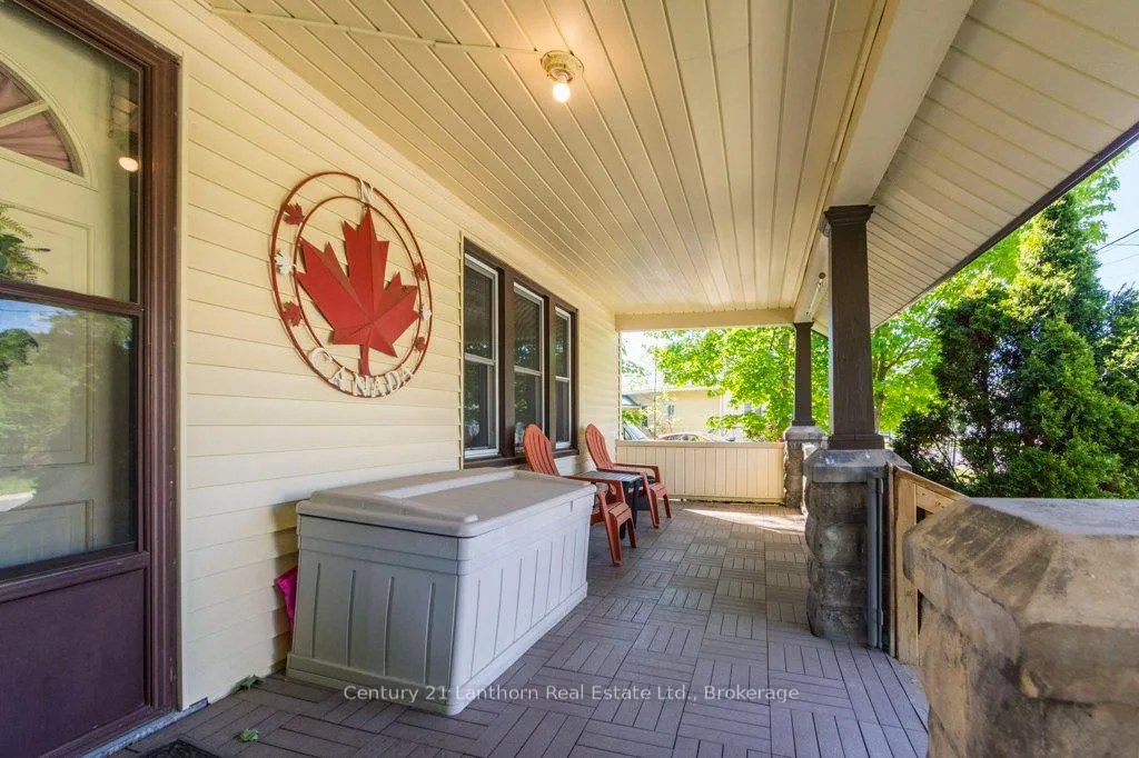 Photo 8 of 7 Purdy Street, Belleville, Belleville Ward — HOMEH