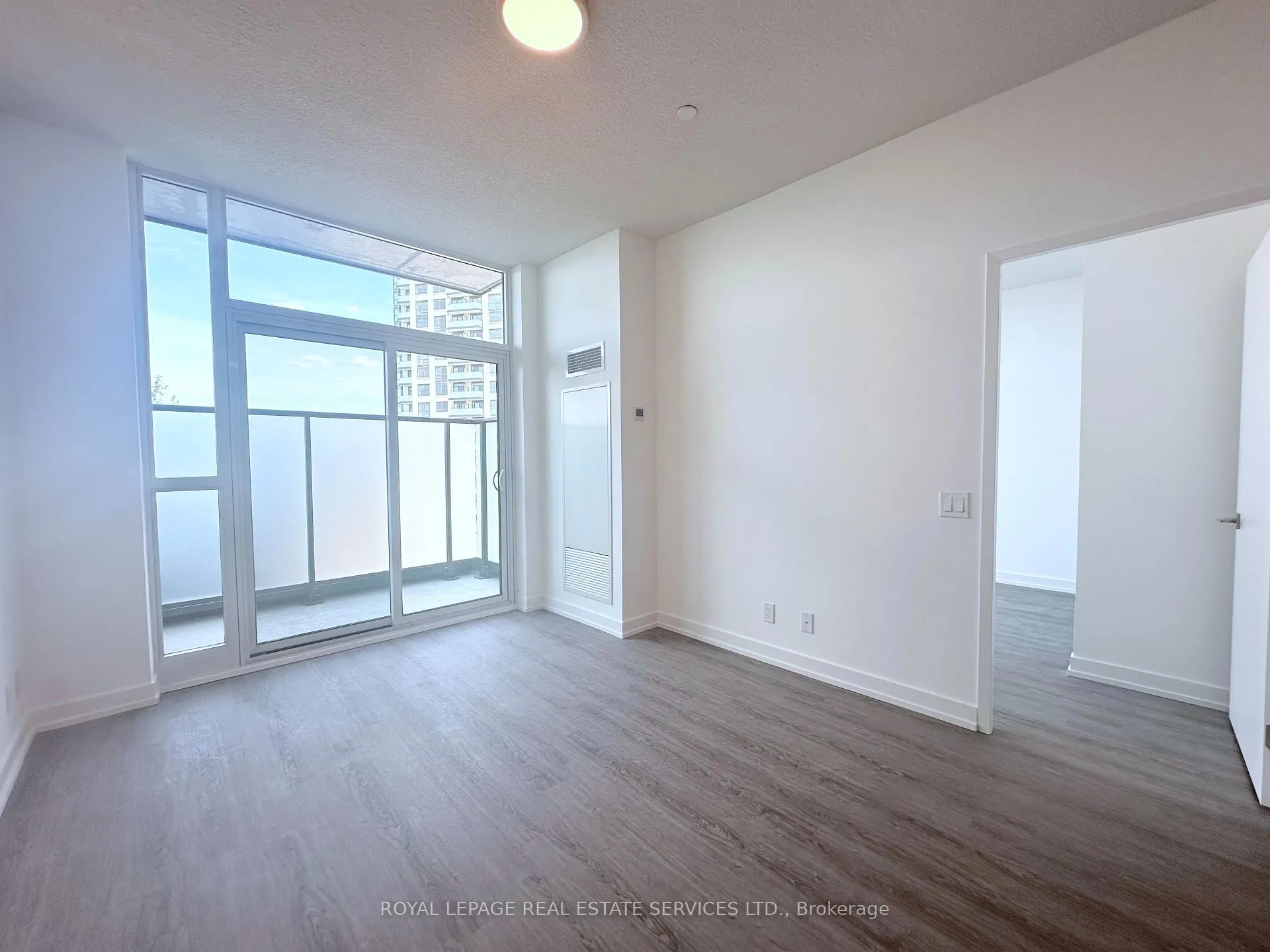 Photo 6 of Unit 1001, 2 River Plate Street, Ajax, South West — HOMEH