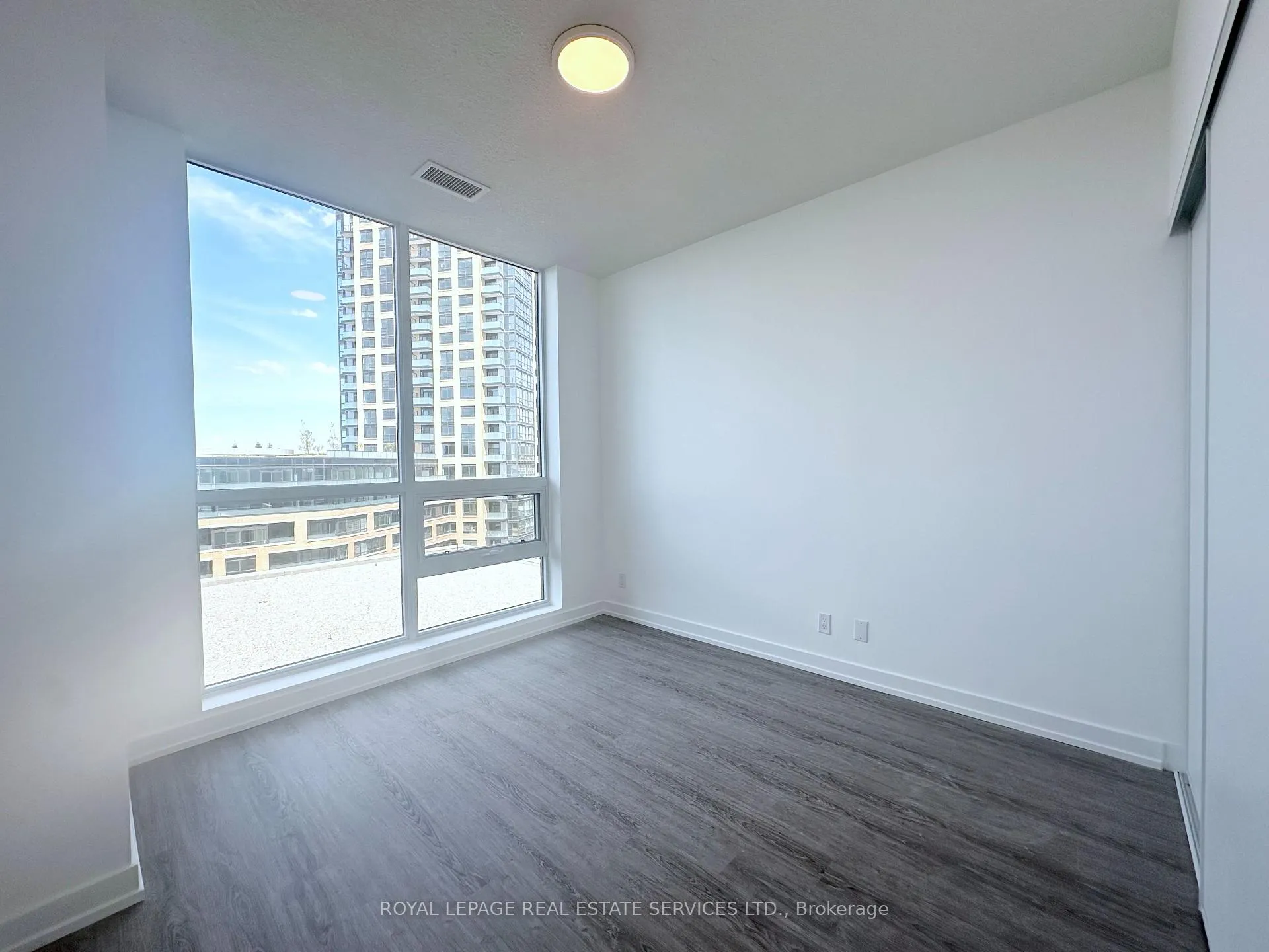 Photo 7 of Unit 1001, 2 River Plate Street, Ajax, South West — HOMEH